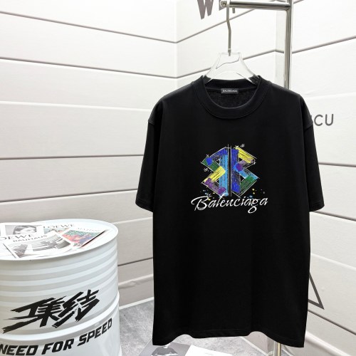 טי שירט Balenciaga 2025SS לנשים וגברים - בד כבד, גזרה רפויה 1 טי שירט Balenciaga 2025SS לנשים וגברים – בד כבד, גזרה רפויה