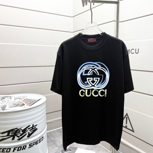 Gucci 2025SS Unisex Short Sleeve T-Shirt - Comfortable & Stylish 1 Gucci 2025SS Unisex Short Sleeve T-Shirt - Comfortable & Stylish
