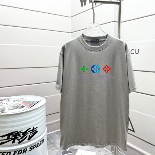 Louis Vuitton 2025 Spring/Summer Printed Crew Neck Short Sleeve T-Shirt 1 Louis Vuitton 2025 Spring/Summer Printed Crew Neck Short Sleeve T-Shirt