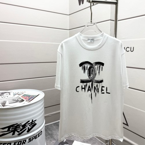 Chanel 2025SS Short Sleeve T-Shirt, Double C Letter Loose Fit Top 1 Chanel 2025SS Short Sleeve T-Shirt, Double C Letter Loose Fit Top