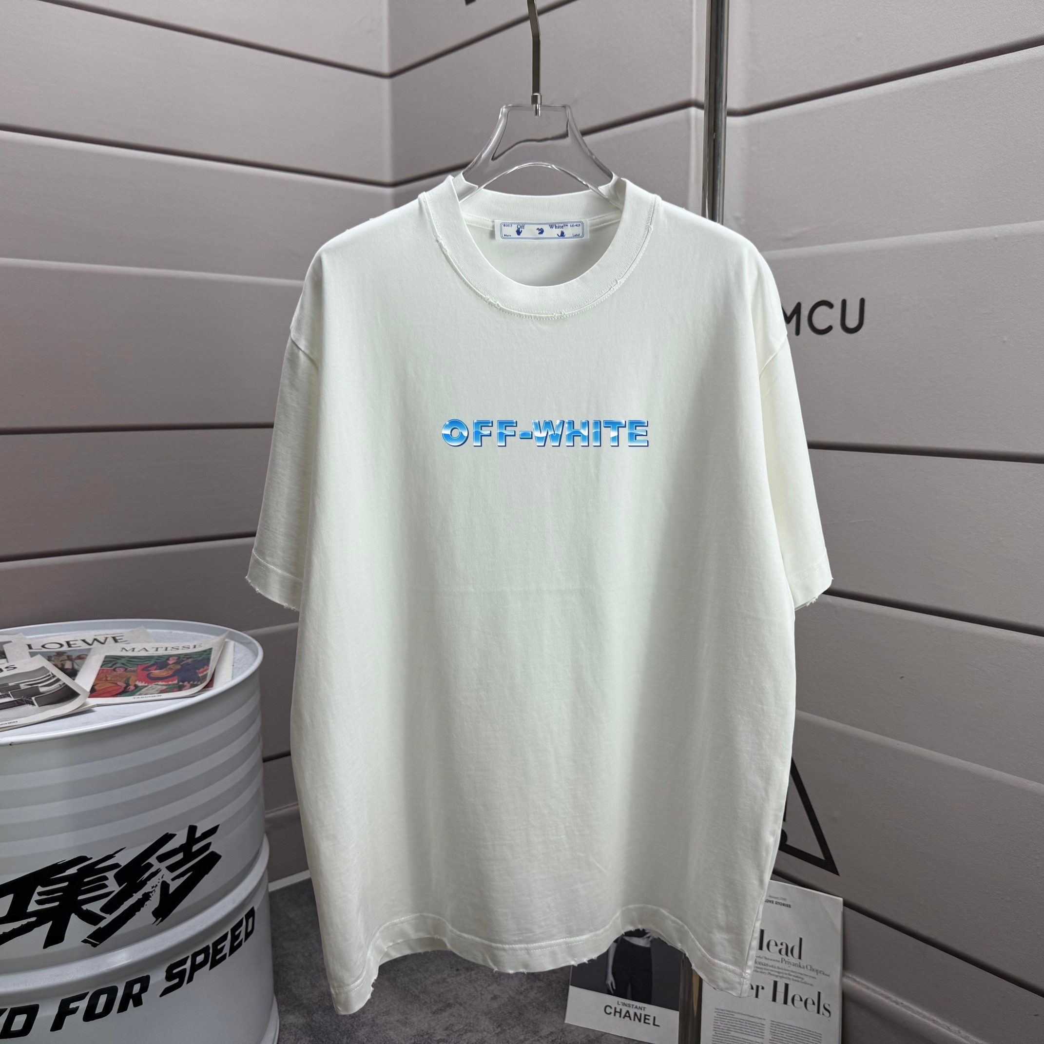 오프화이트 워싱 가공 데미지 크루넥 반팔 티셔츠 87087 이미지 2