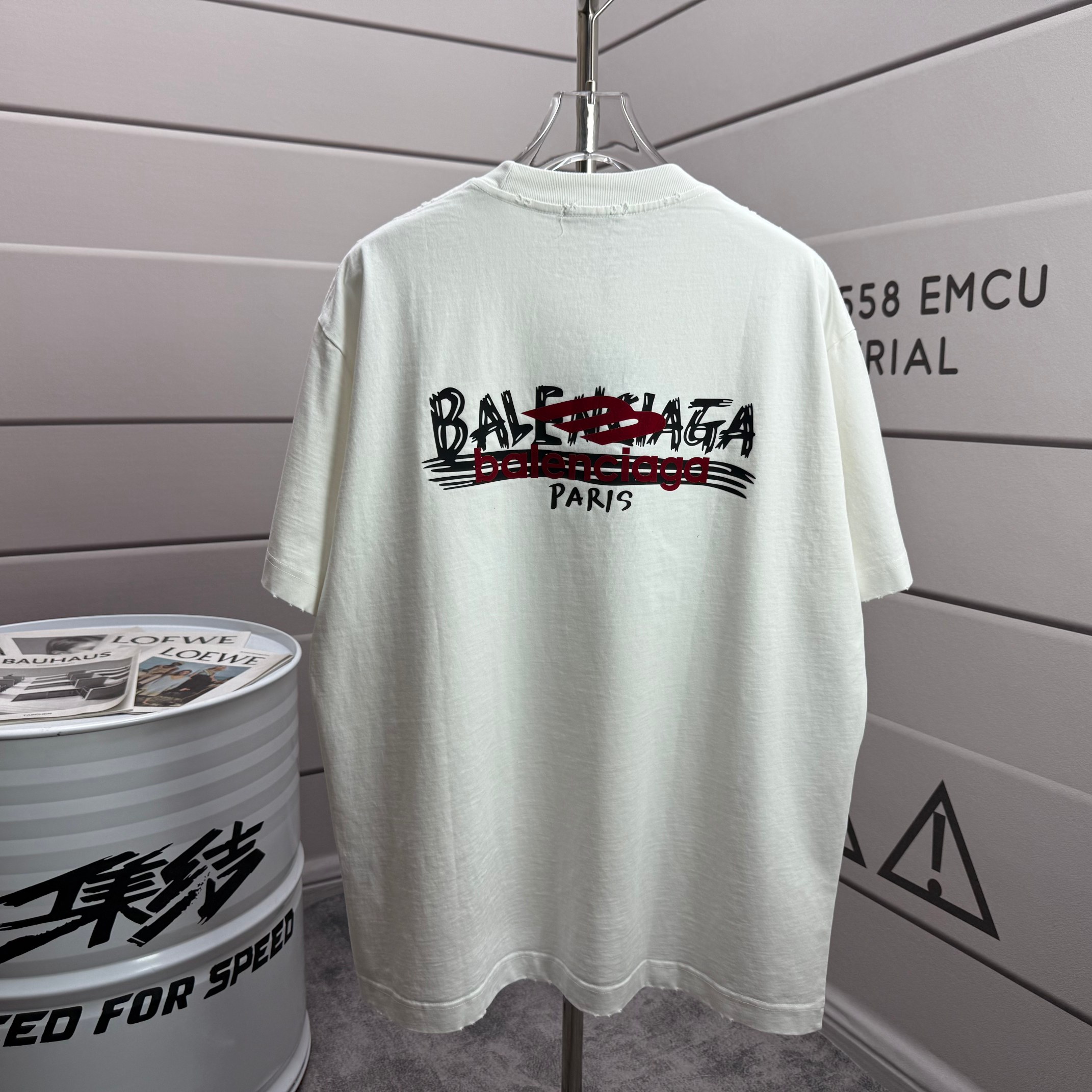 P90 Balenciag* nueva primavera/verano 2026, camiseta de cuello redondo de 320g lavada y desgastada, unisex holgada. Pro…