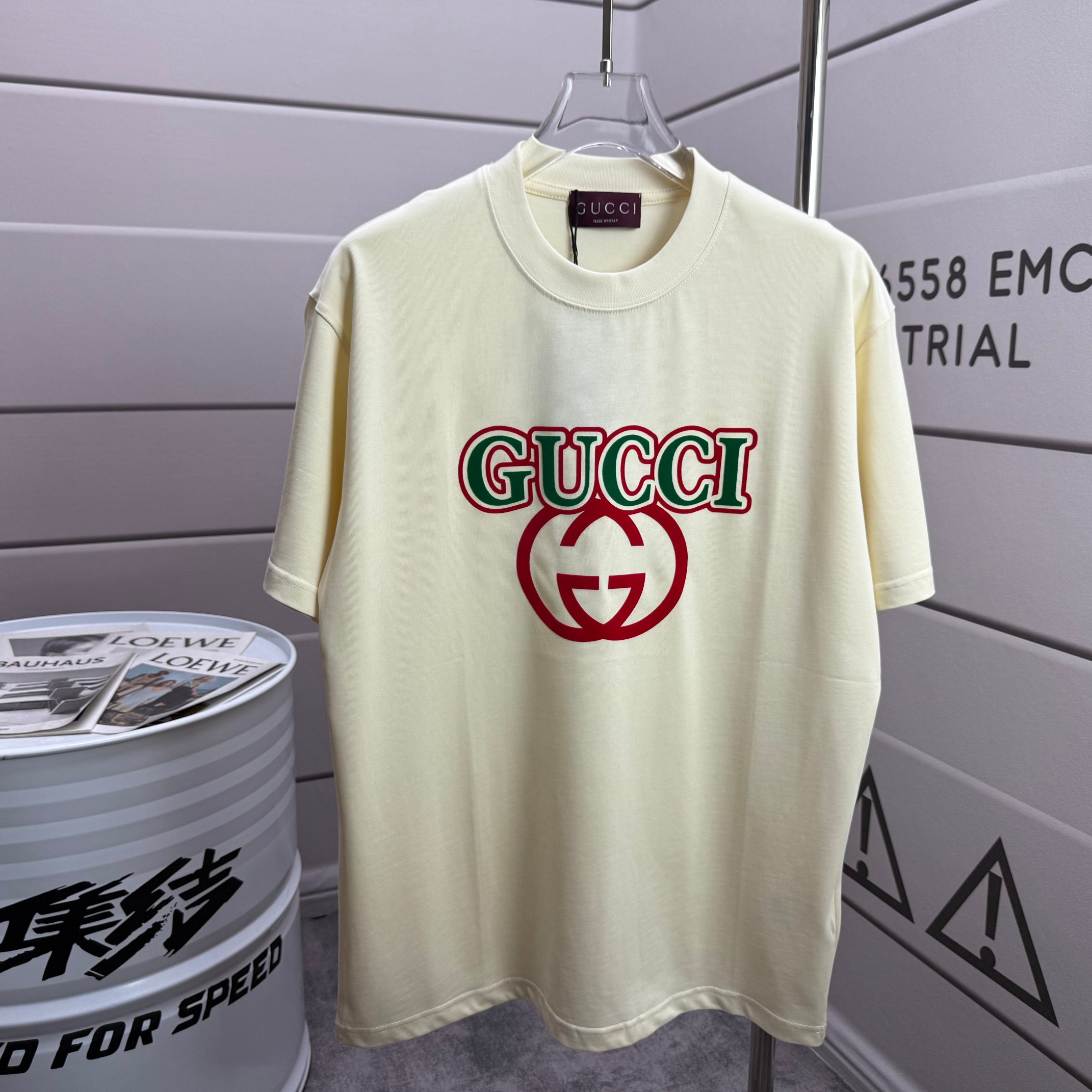 Gucci # Gu* 古驰*2026春夏新款 双G胸前Gucci字母立体拼色植绒 短袖T恤 定制双纱平纹纯棉面料