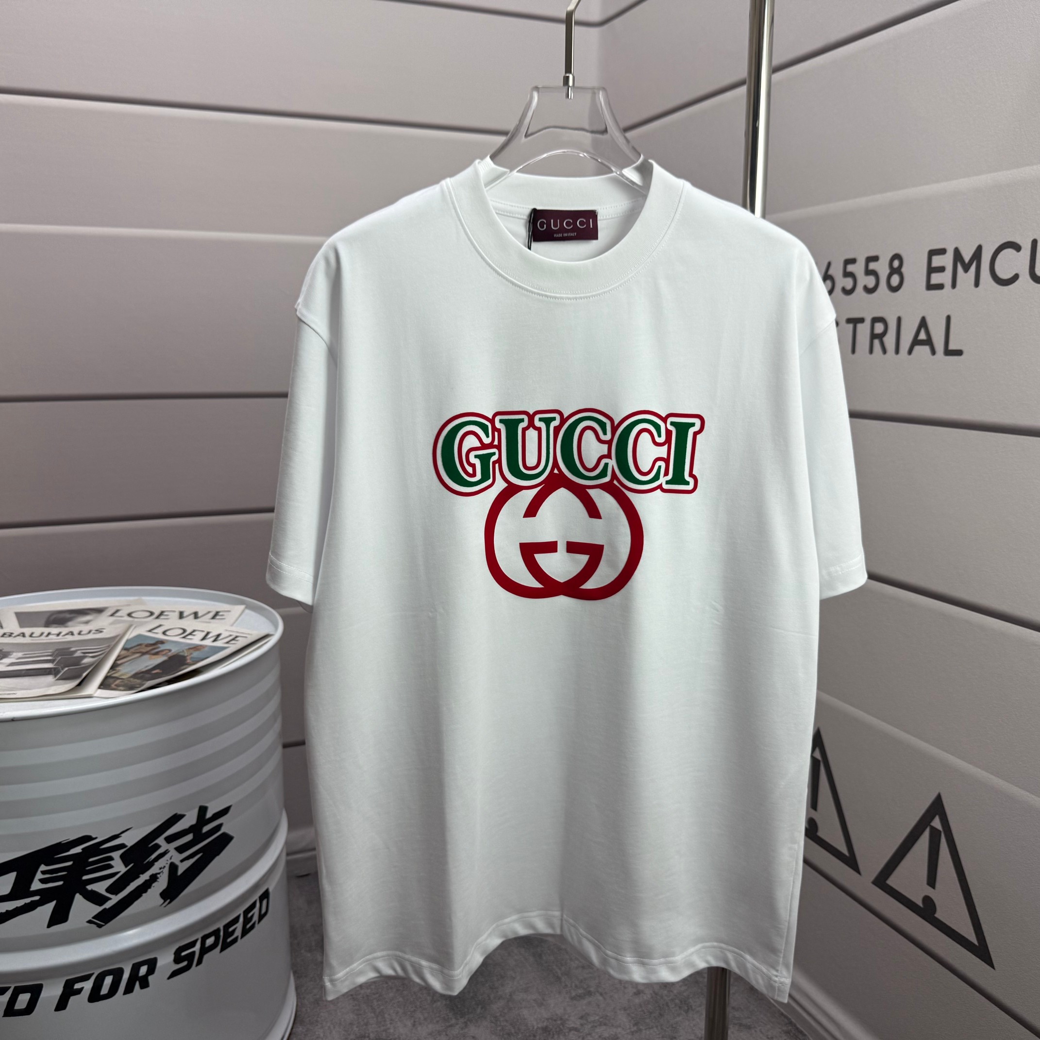 Gucci # Gu* 古驰*2026春夏新款 双G胸前Gucci字母立体拼色植绒 短袖T恤 定制双纱平纹纯棉面料