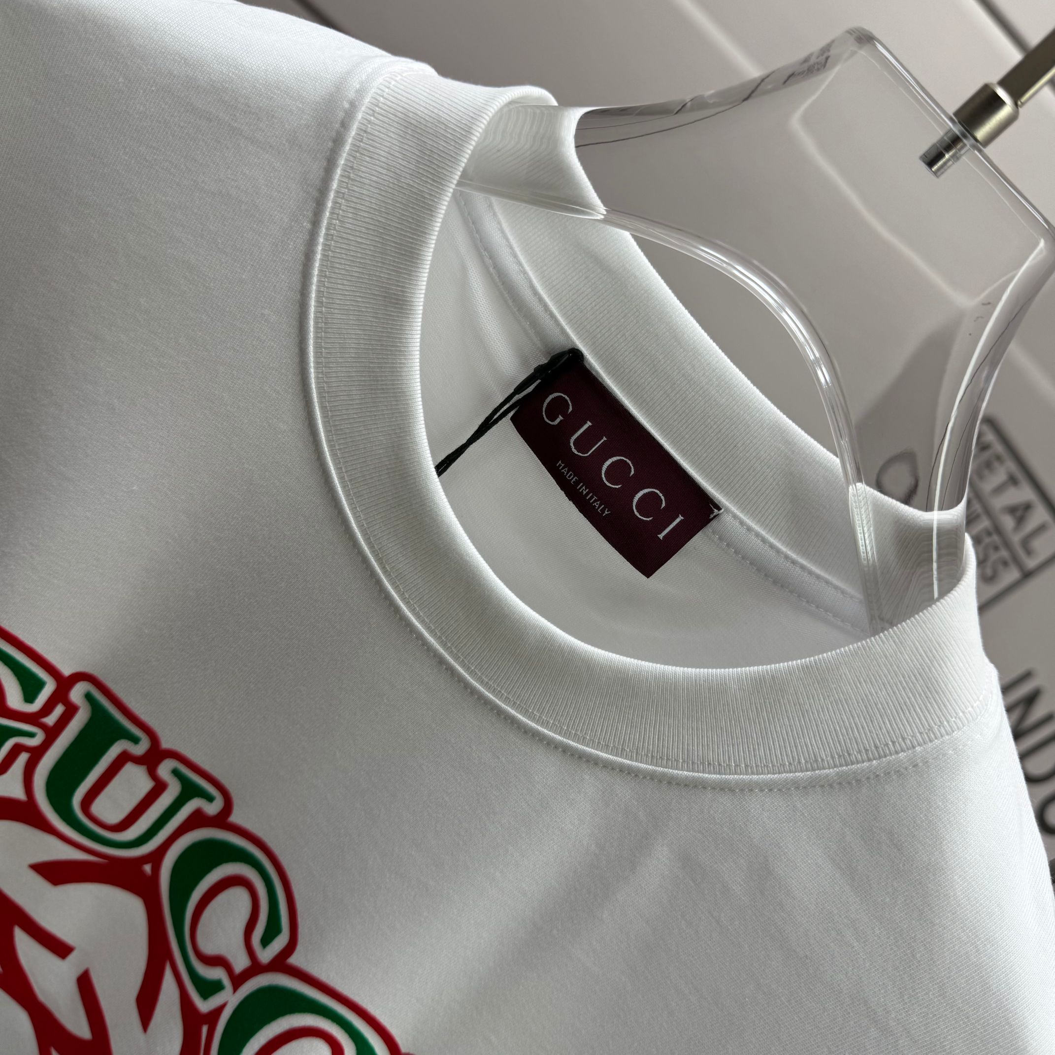 Gucci # Gu* 古驰*2026春夏新款 双G胸前Gucci字母立体拼色植绒 短袖T恤 定制双纱平纹纯棉面料