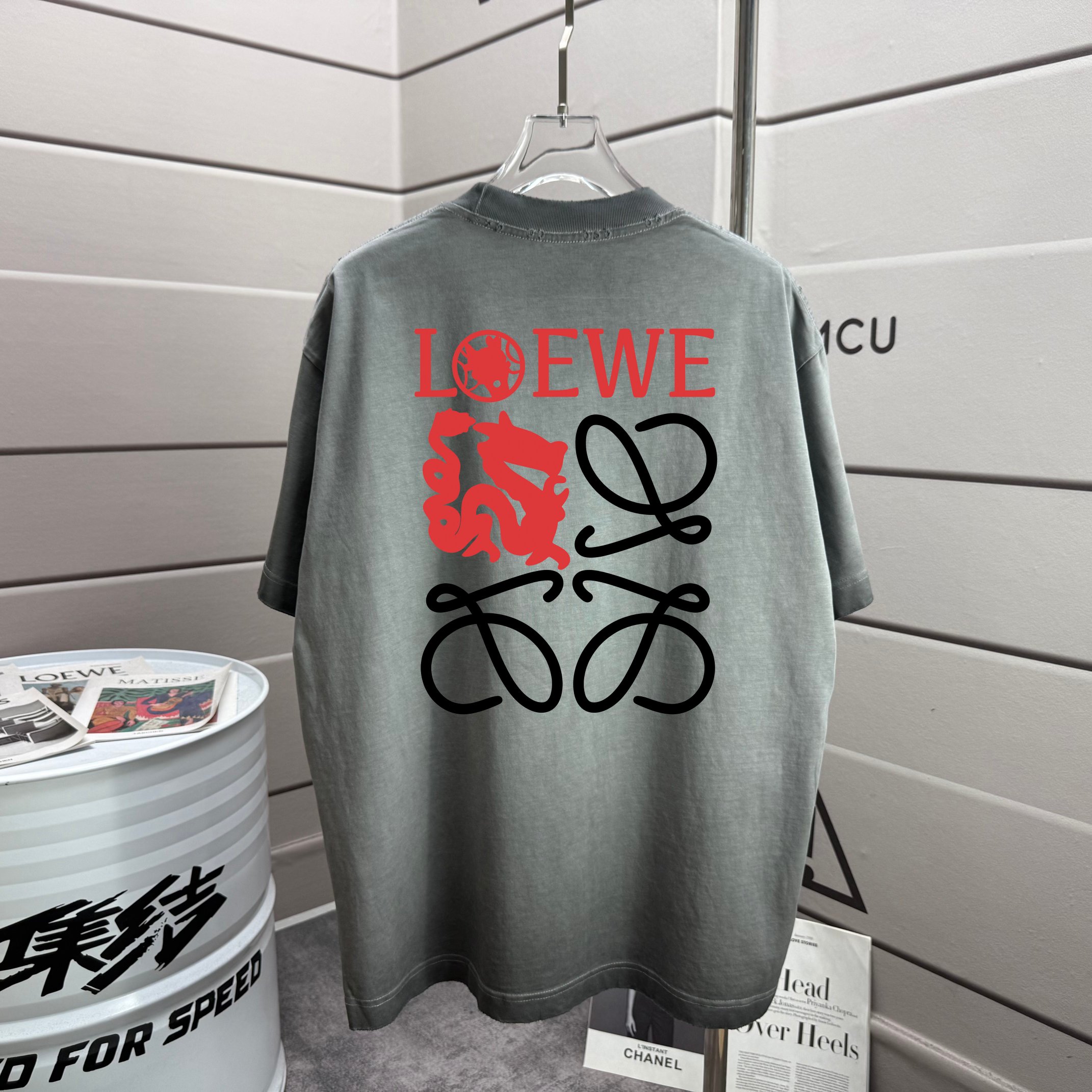 #@90 Loew* 罗意*威 2026 primavera/verano nuevo estilo, camiseta de cuello redondo de 320 g con lavado a la piedra y desgas…