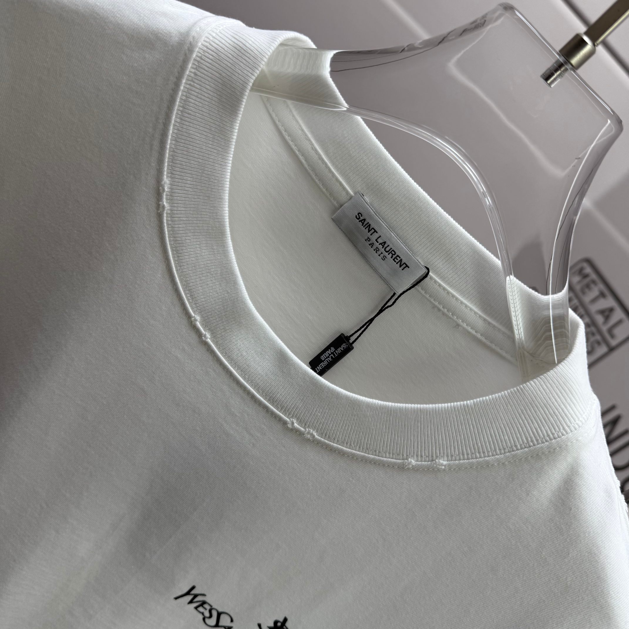 Saint Laurent # YS* 圣罗*兰2026春夏新款 洗水磨破320克圆领短袖tee 宽松版