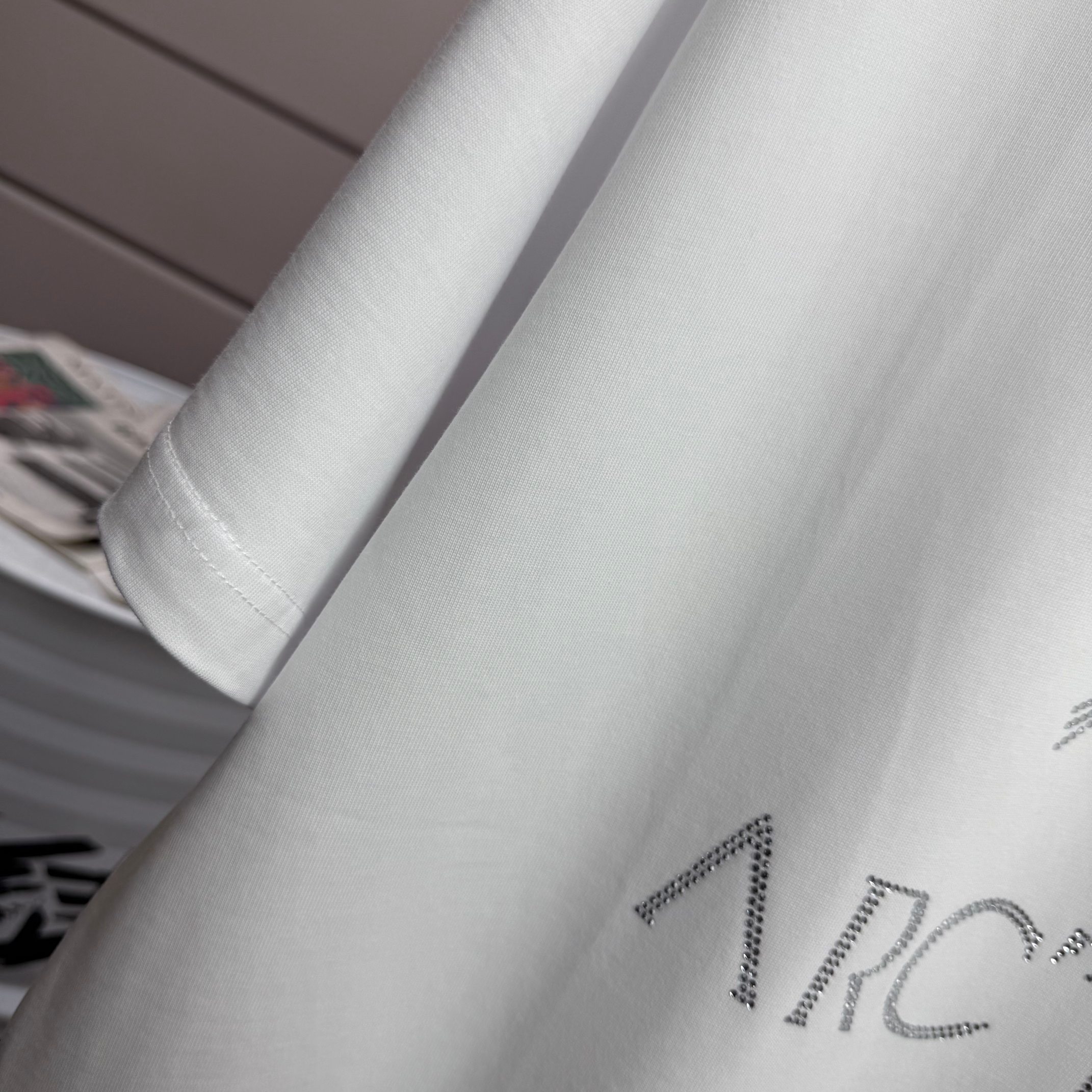 Arc'teryx # ARC'TERYX*始祖*鸟 2026春夏新款 个性 字母烫钻工艺 定制双纱平纹纯棉面料 短袖T恤