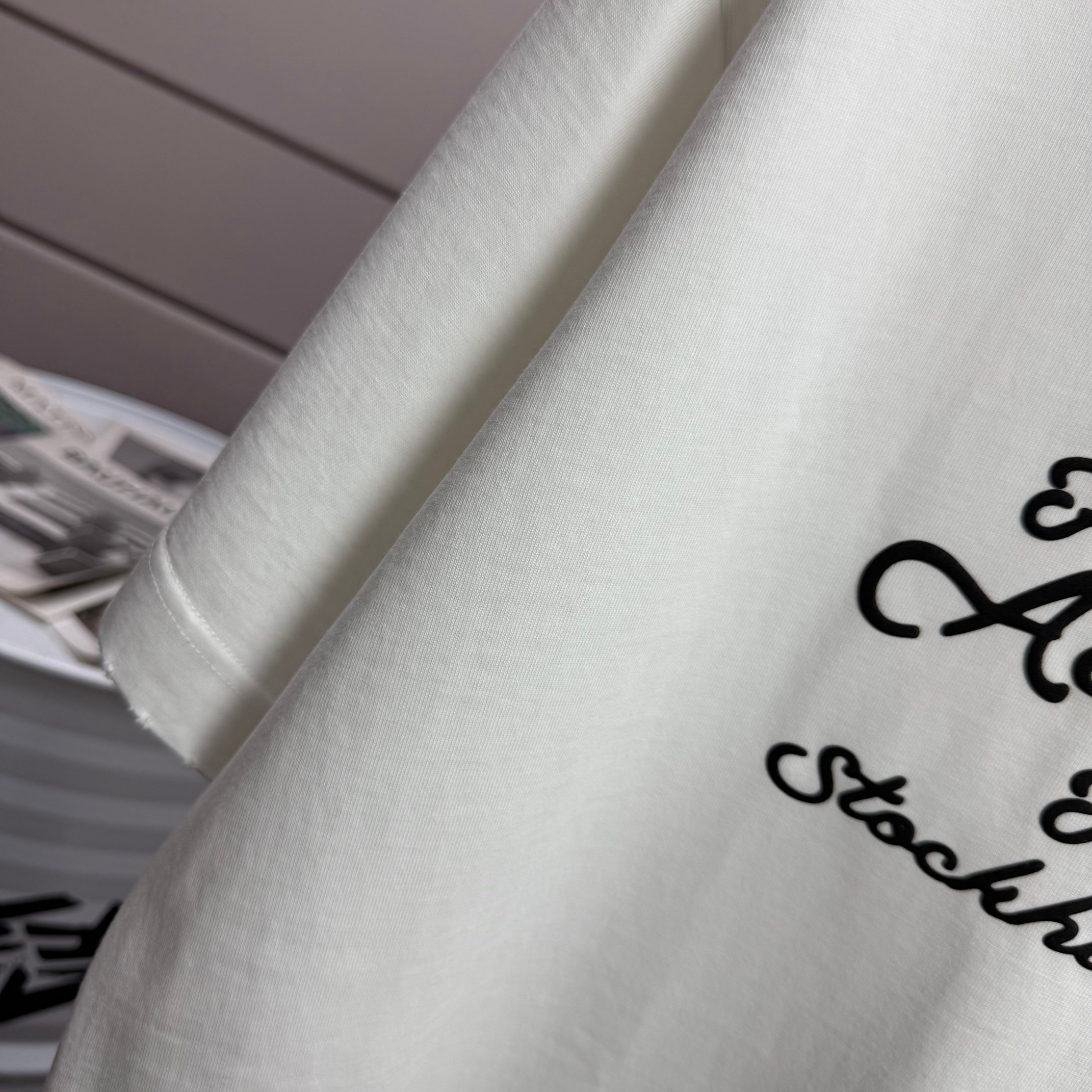 Dior # Acne* studios* 艾克*妮2026春夏新款 发泡字母工艺 洗水磨破320克圆领短袖tee 宽松版