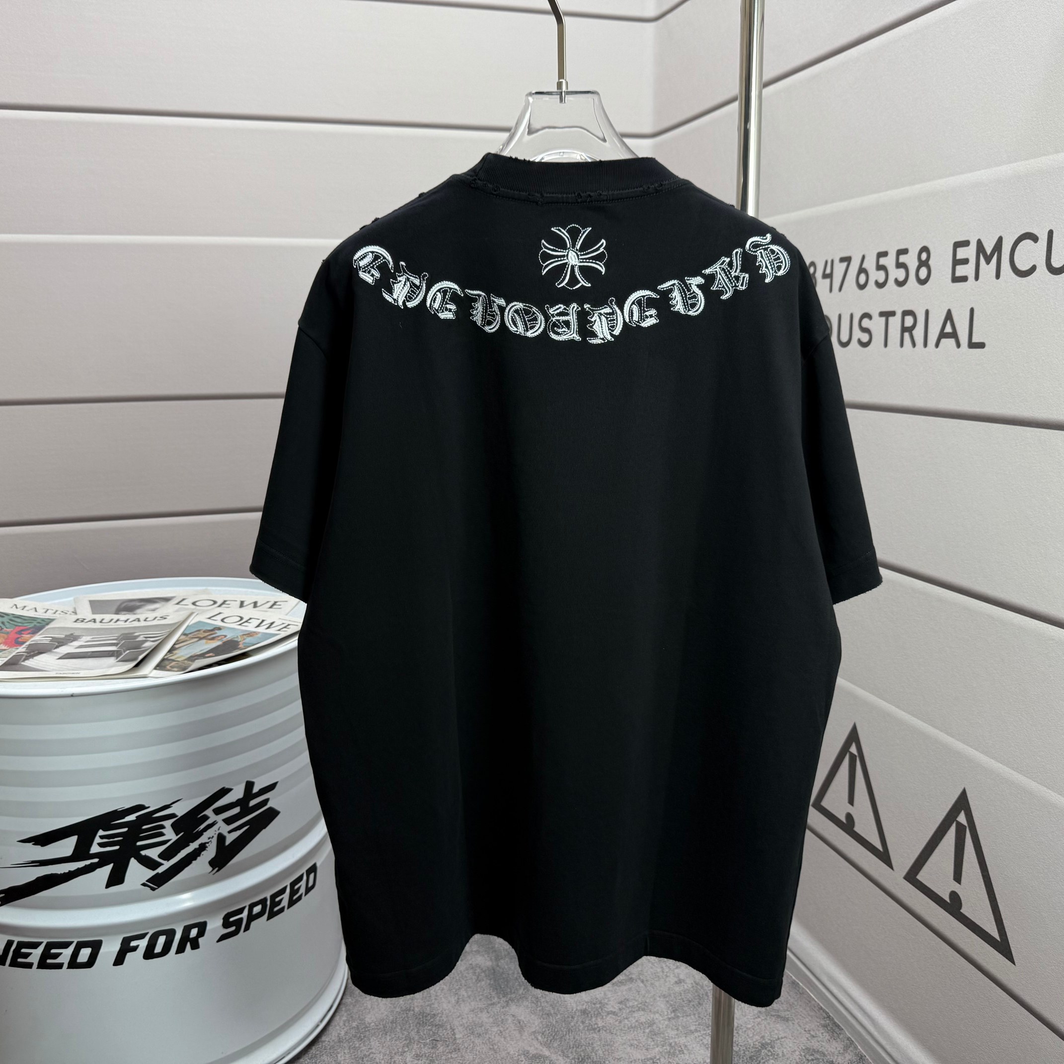 Chrome Hearts # CH 克罗* 2026春夏新款 洗水磨破320克圆领短袖tee 宽松版 刺绣工艺