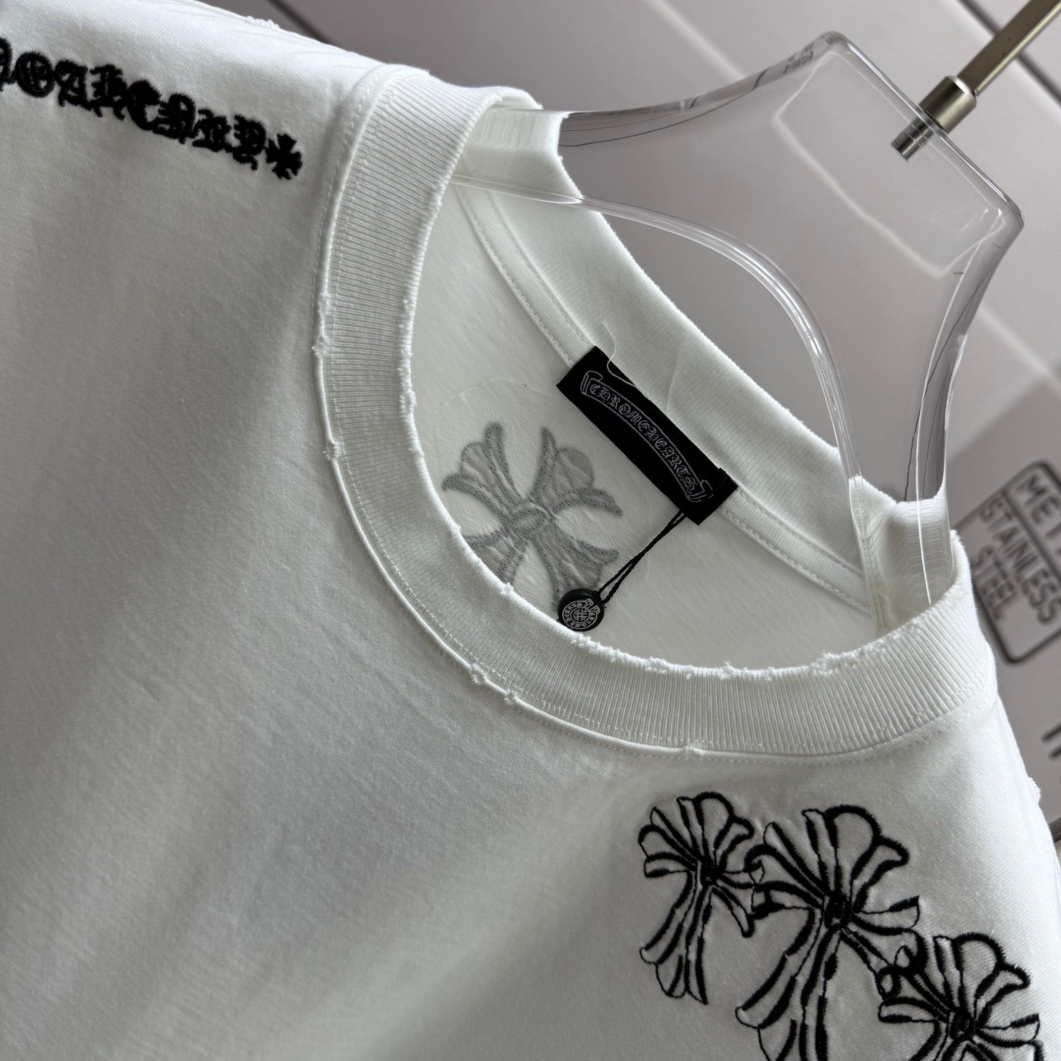 Chrome Hearts # CH 克罗* 2026春夏新款 洗水磨破320克圆领短袖tee 宽松版 刺绣工艺