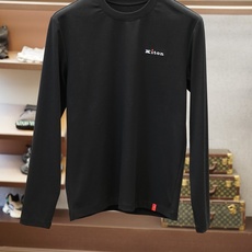 Kiton,起顿,2026秋冬新品意大利顶奢男士长袖T恤选用丝光双面面料,双面织造工艺,布面光洁细腻,经过丝光工艺处理, Kiton,起顿,2026秋冬新品意大利顶奢男士长袖T恤选用丝光双面面料,双面织造工艺,布面光洁细腻,经过丝光工艺处理,