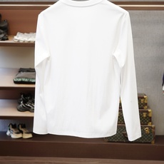 Kiton,起顿,2026秋冬新品意大利顶奢男士长袖T恤选用丝光双面面料,双面织造工艺,布面光洁细腻,经过丝光工艺处理, Kiton,起顿,2026秋冬新品意大利顶奢男士长袖T恤选用丝光双面面料,双面织造工艺,布面光洁细腻,经过丝光工艺处理,