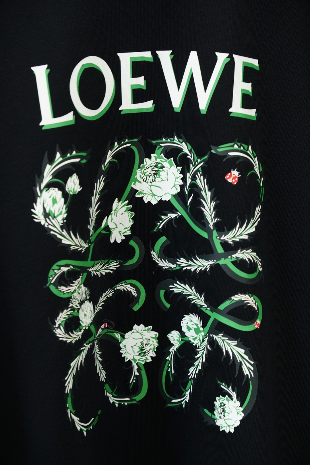 Loewe罗意威-26秋冬新品饰字母印花标识针织圆领卫衣，🐮🌷🎋🎋👿🌹👌➕正面饰字母印花，采用4棉加安伦加空气层面料，其
