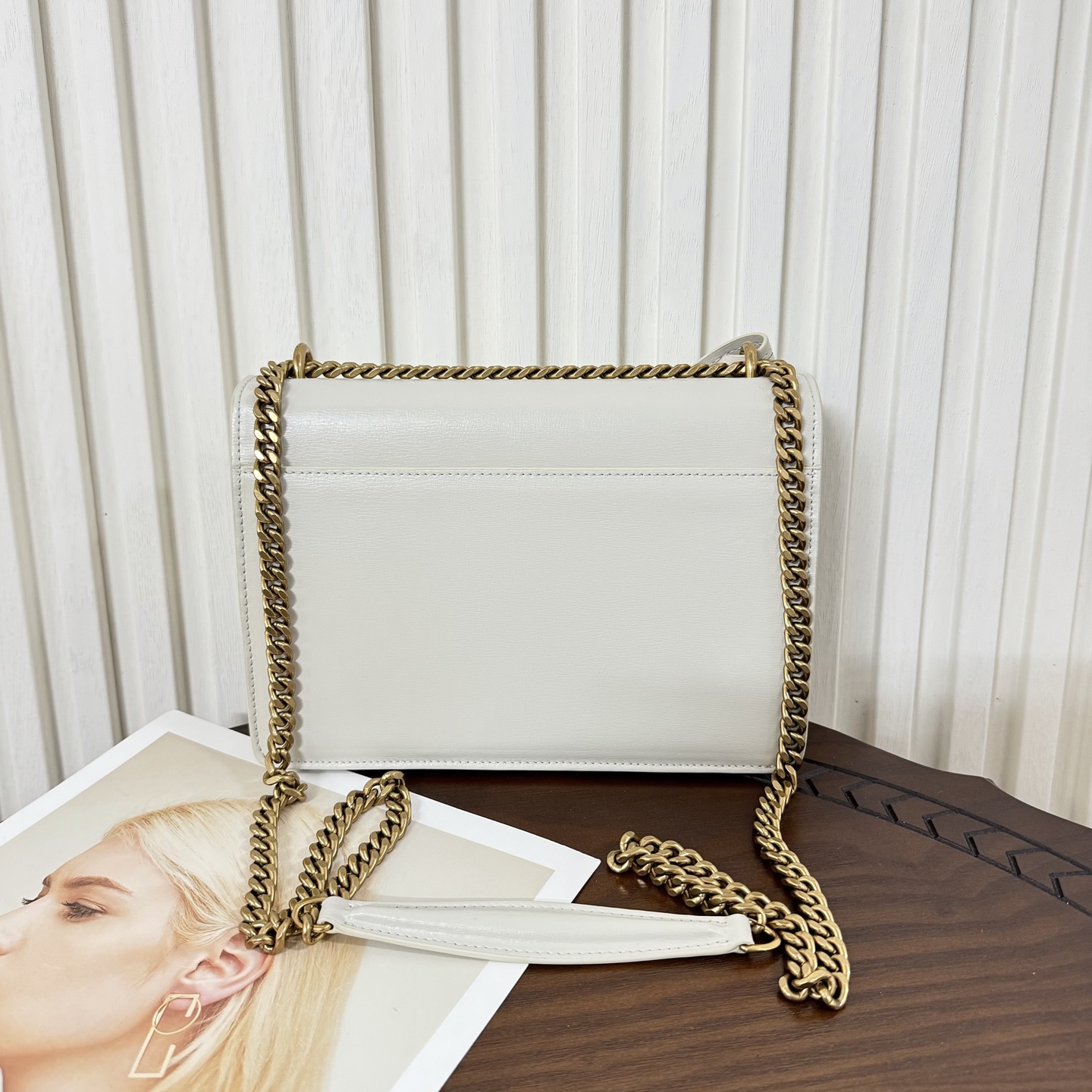 全套包装！Sunset日落包永不过时的款式，特制牛皮鳄鱼纹，包身精致又立体，侧面是小风琴设计，有种低调奢