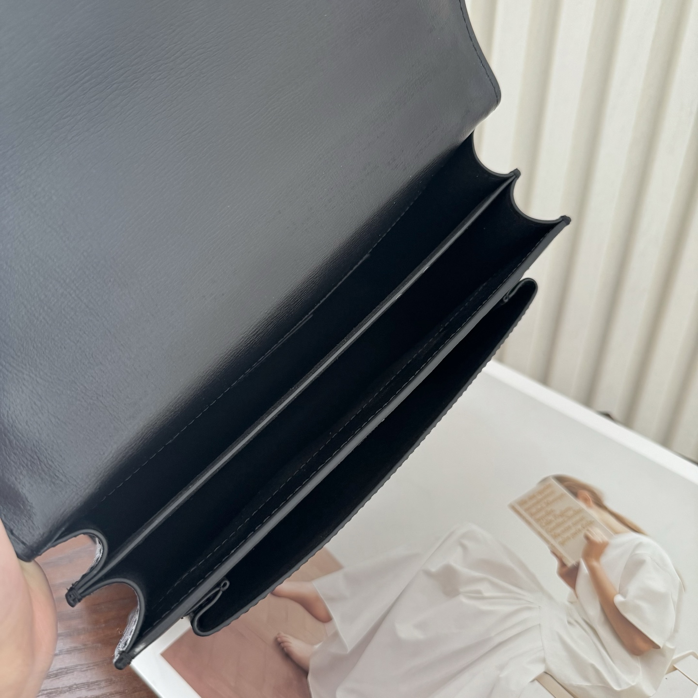 全套包装！Sunset日落包永不过时的款式，特制牛皮鳄鱼纹，包身精致又立体，侧面是小风琴设计，有种低调奢