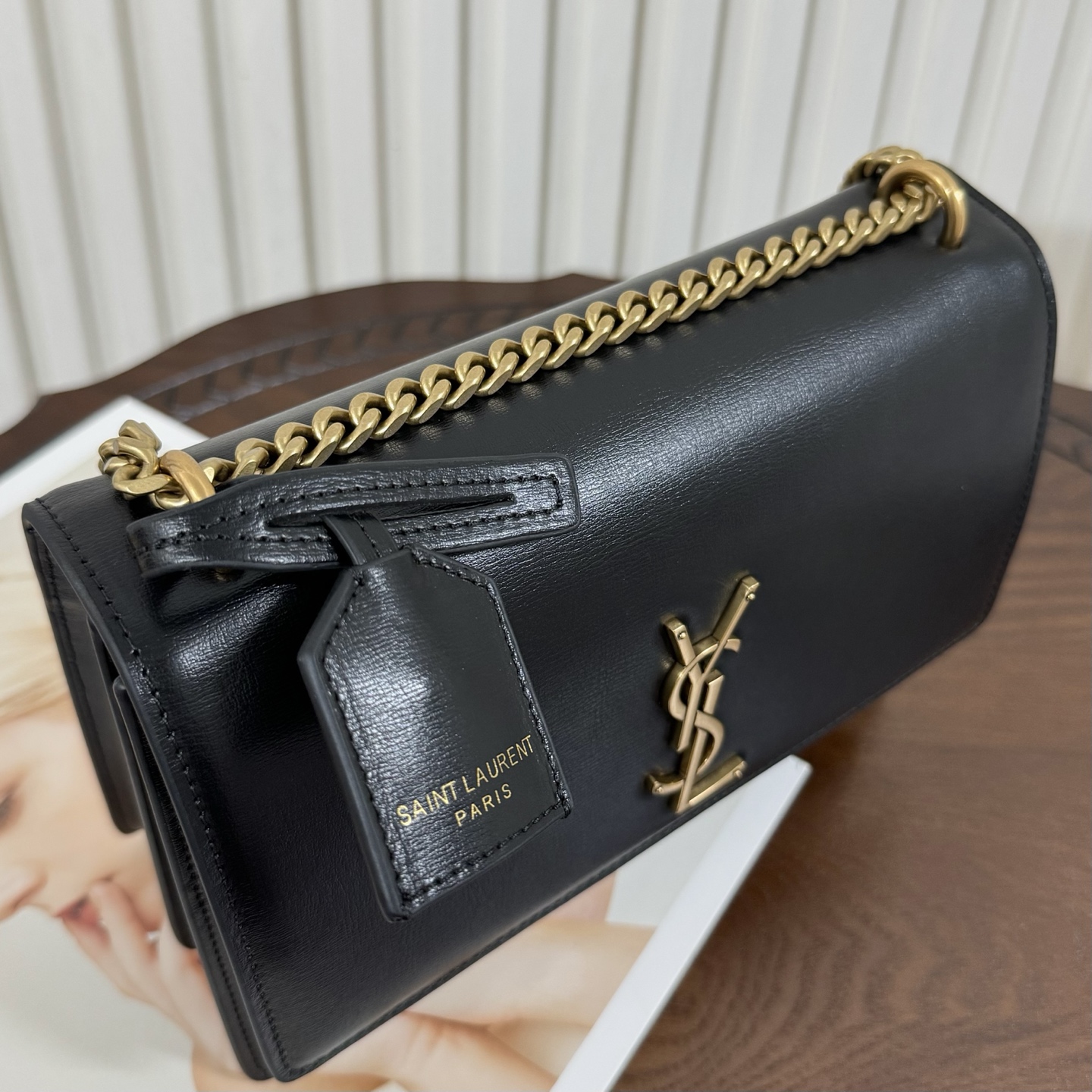 全套包装！Sunset日落包永不过时的款式，特制牛皮鳄鱼纹，包身精致又立体，侧面是小风琴设计，有种低调奢