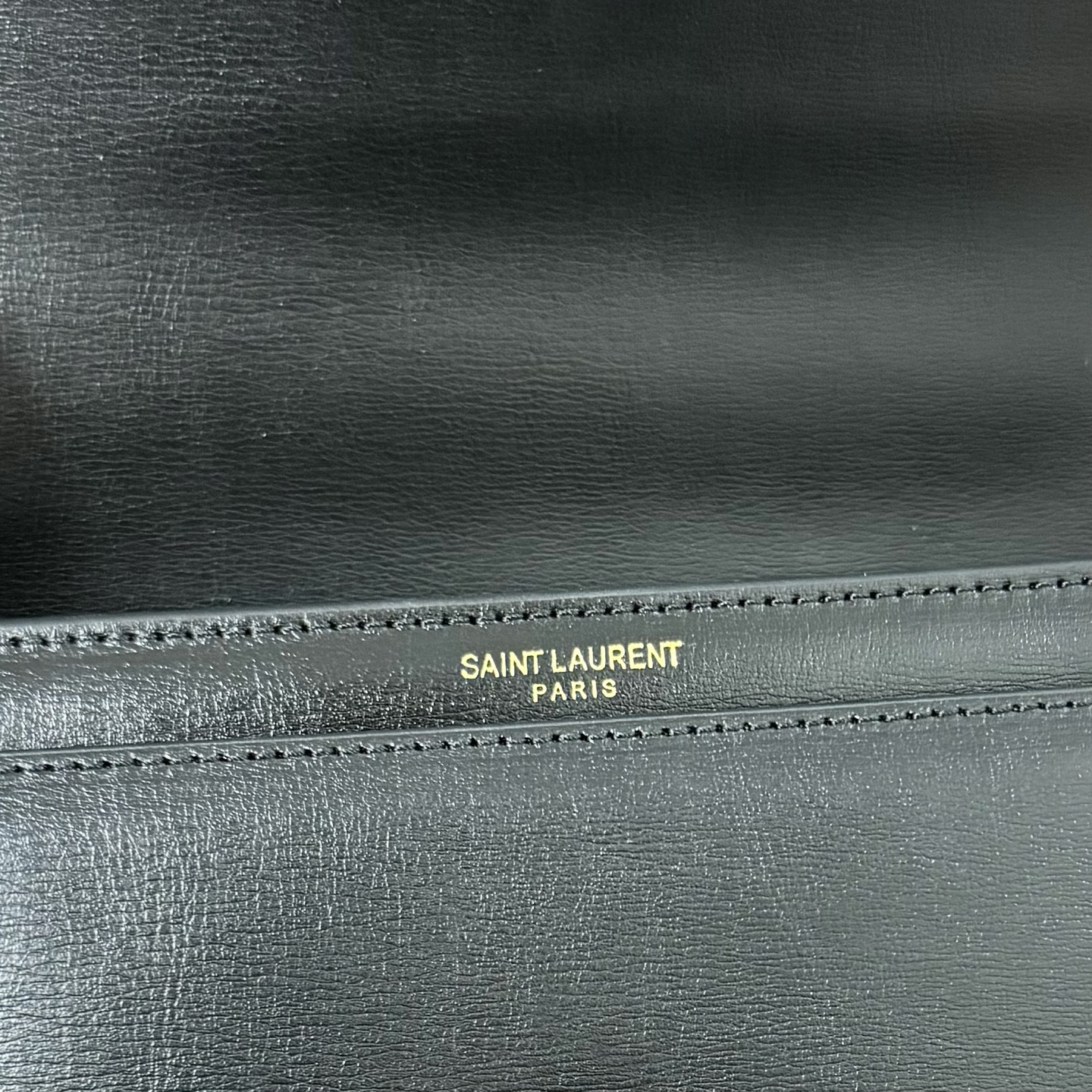 全套包装！Sunset日落包永不过时的款式，特制牛皮鳄鱼纹，包身精致又立体，侧面是小风琴设计，有种低调奢