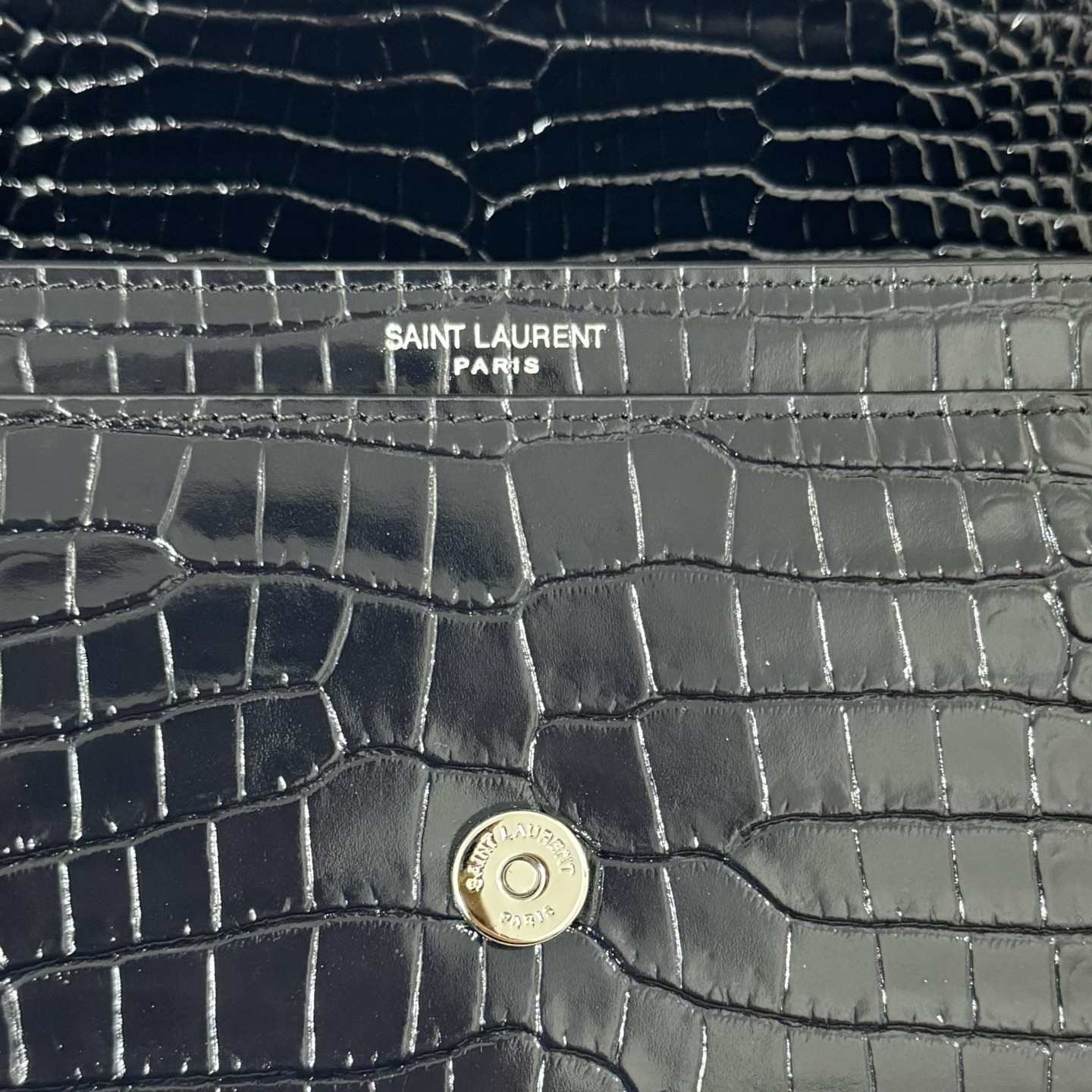 全套包装！Sunset日落包永不过时的款式，特制牛皮鳄鱼纹，包身精致又立体，侧面是小风琴设计，有种低调奢