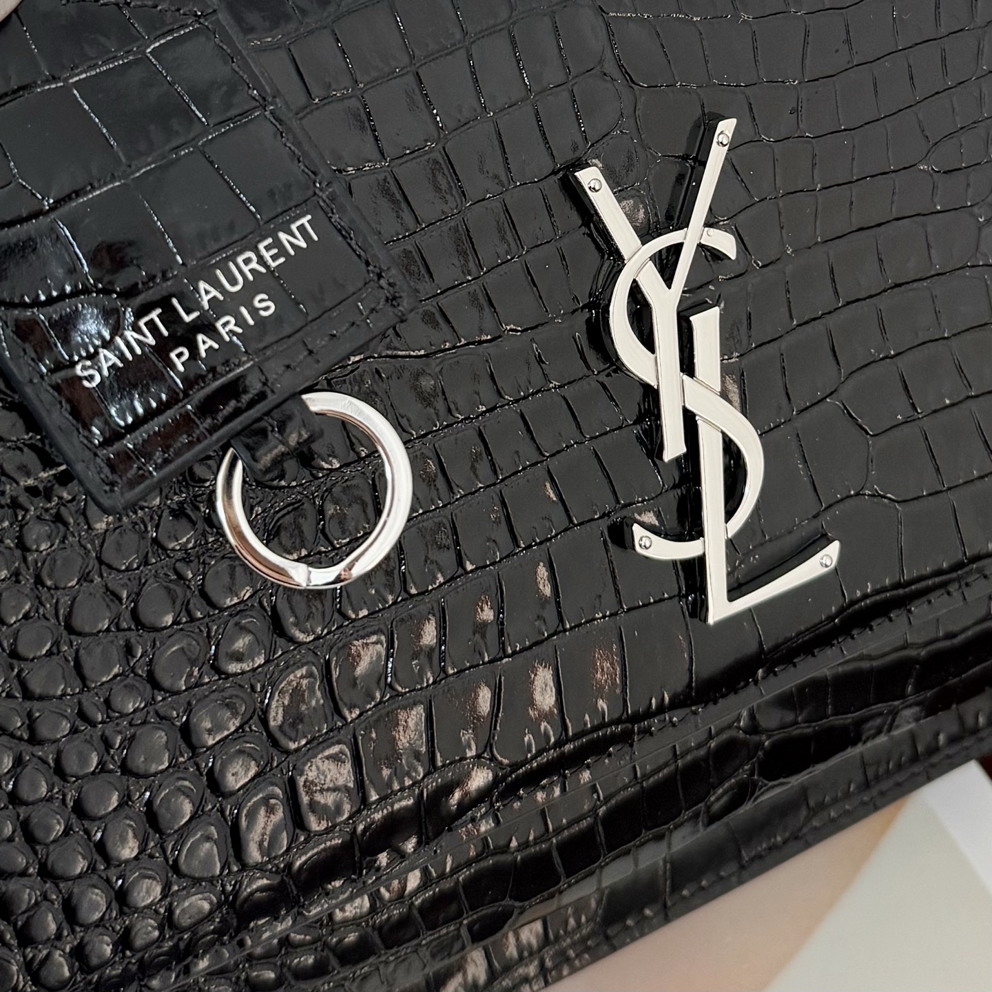 全套包装！Sunset日落包永不过时的款式，特制牛皮鳄鱼纹，包身精致又立体，侧面是小风琴设计，有种低调奢