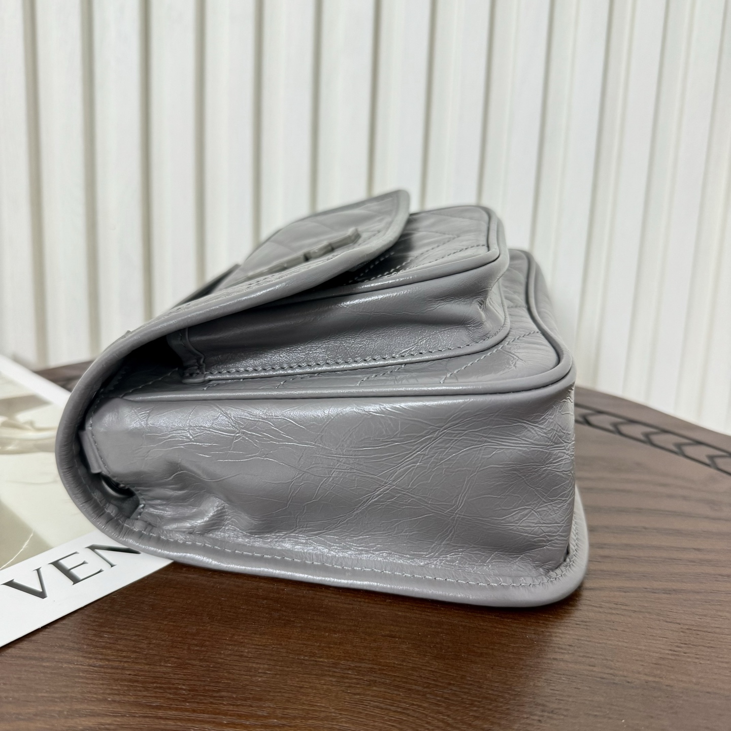 全套包装！型号:，尺寸:22-16.5-7.5cm！Niki新版，链条新增两个D扣，承受能力更强大！油蜡