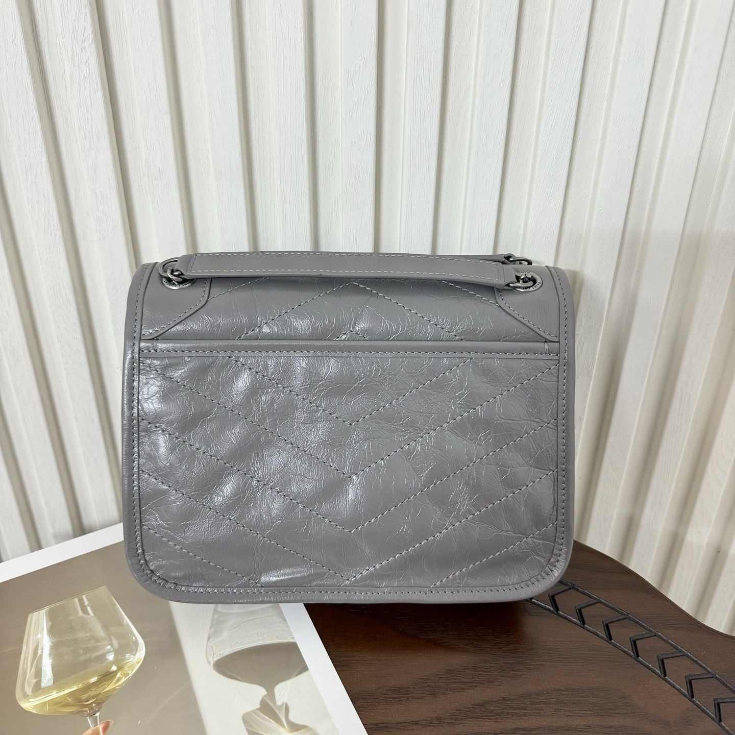 全套包装！型号:，尺寸:22-16.5-7.5cm！Niki新版，链条新增两个D扣，承受能力更强大！油蜡