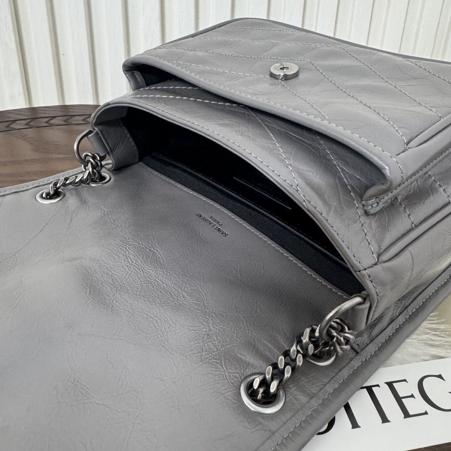 全套包装！型号:，尺寸:22-16.5-7.5cm！Niki新版，链条新增两个D扣，承受能力更强大！油蜡