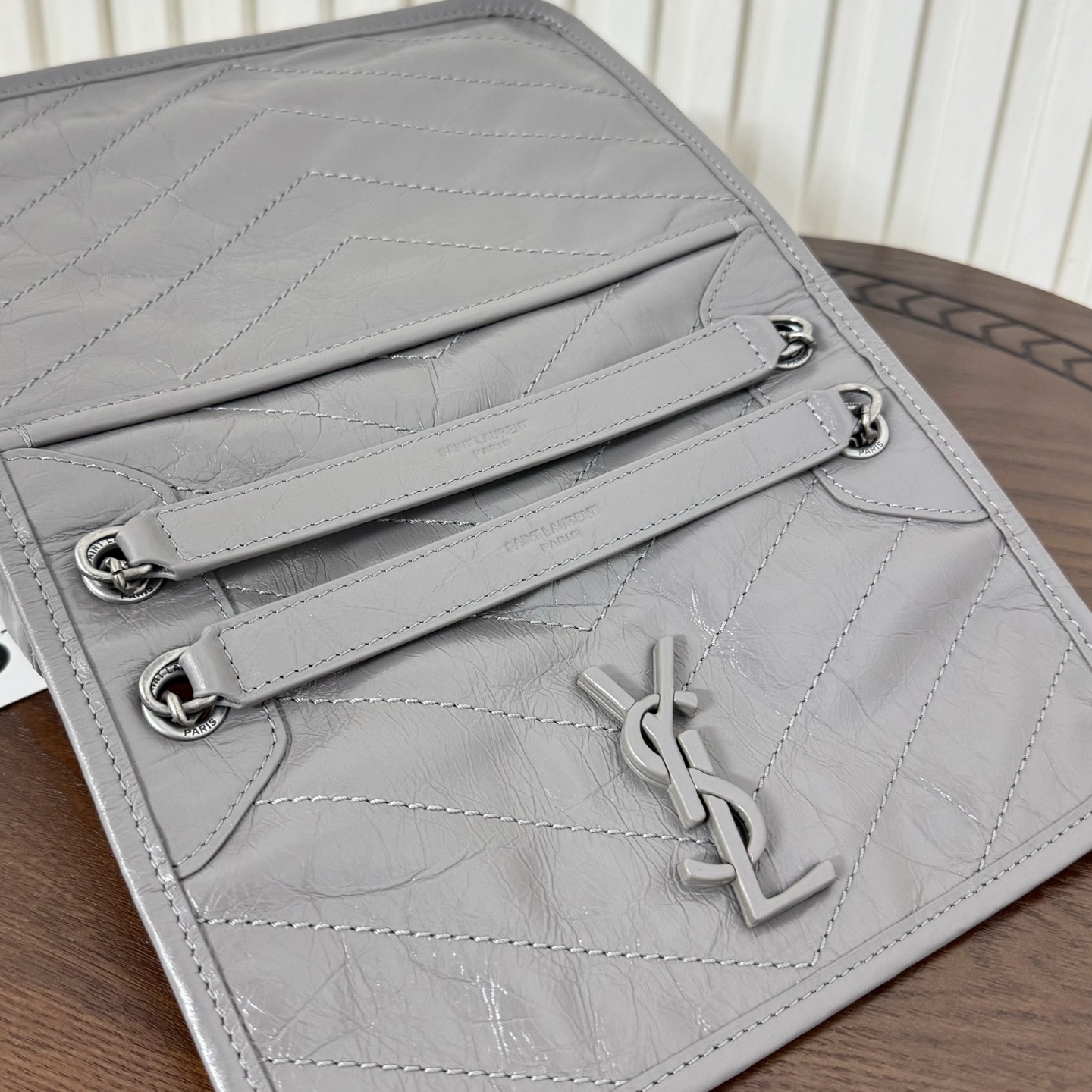 全套包装！型号:，尺寸:22-16.5-7.5cm！Niki新版，链条新增两个D扣，承受能力更强大！油蜡