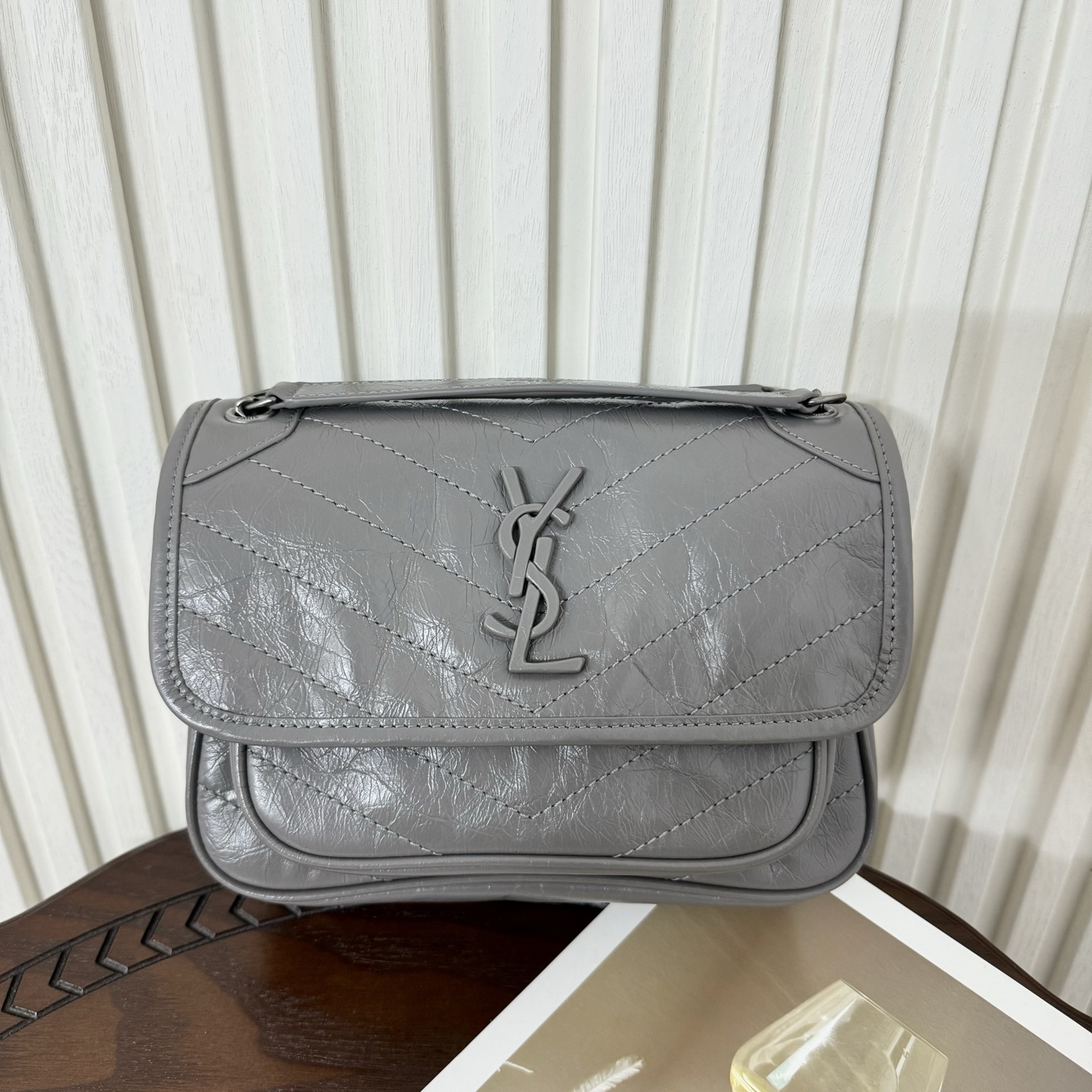 全套包装！型号:，尺寸:22-16.5-7.5cm！Niki新版，链条新增两个D扣，承受能力更强大！油蜡