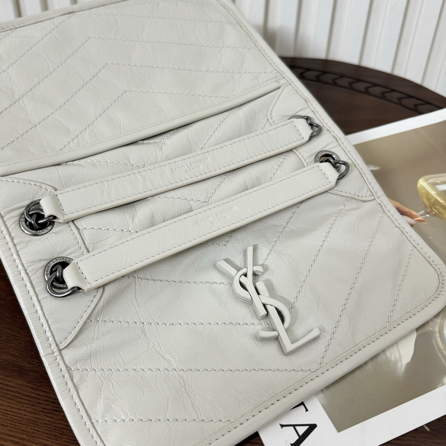 全套包装！型号:，尺寸:22-16.5-7.5cm！Niki新版，链条新增两个D扣，承受能力更强大！油蜡