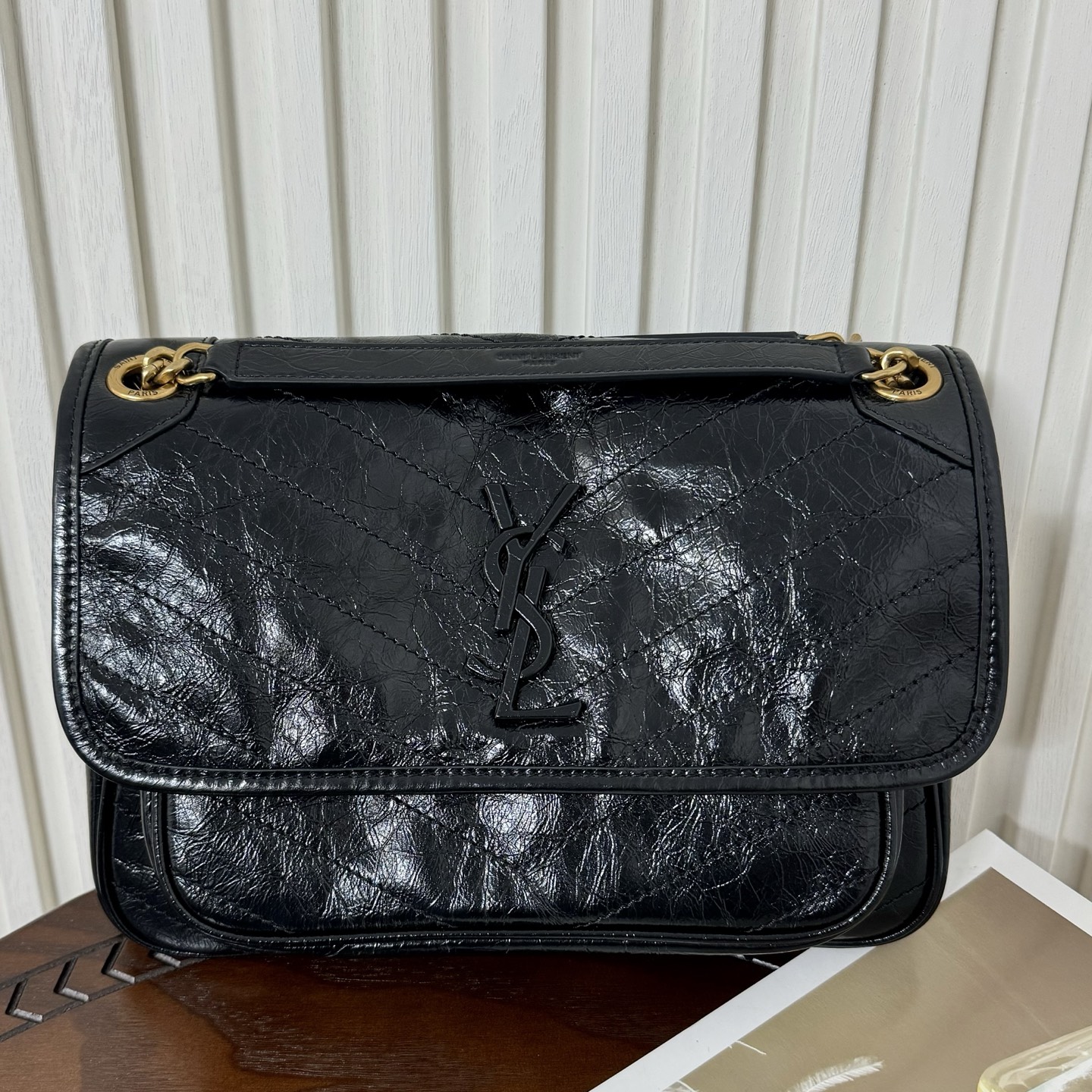 全套包装！型号:，Size：28-20-8.5cm！Niki出金链条啦，让包身整体又多了几分优雅和贵气，