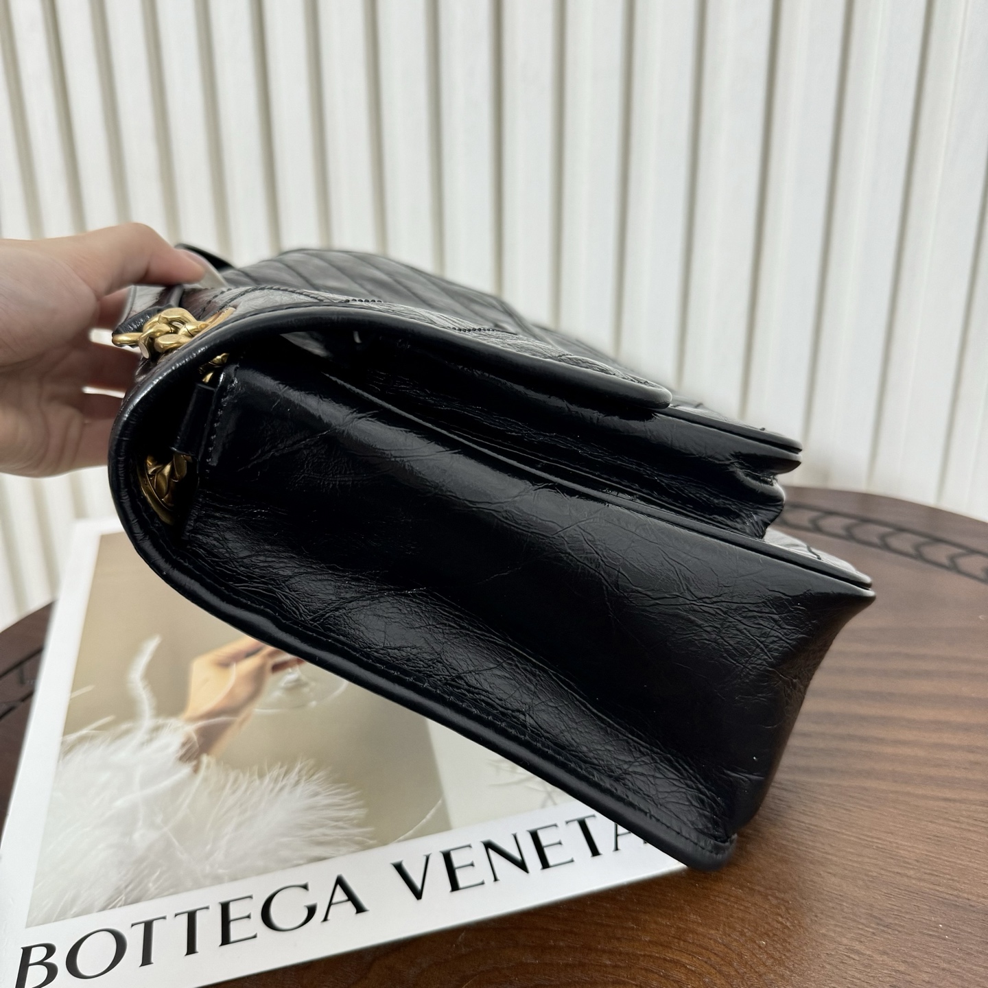 全套包装！型号:，Size：28-20-8.5cm！Niki出金链条啦，让包身整体又多了几分优雅和贵气，