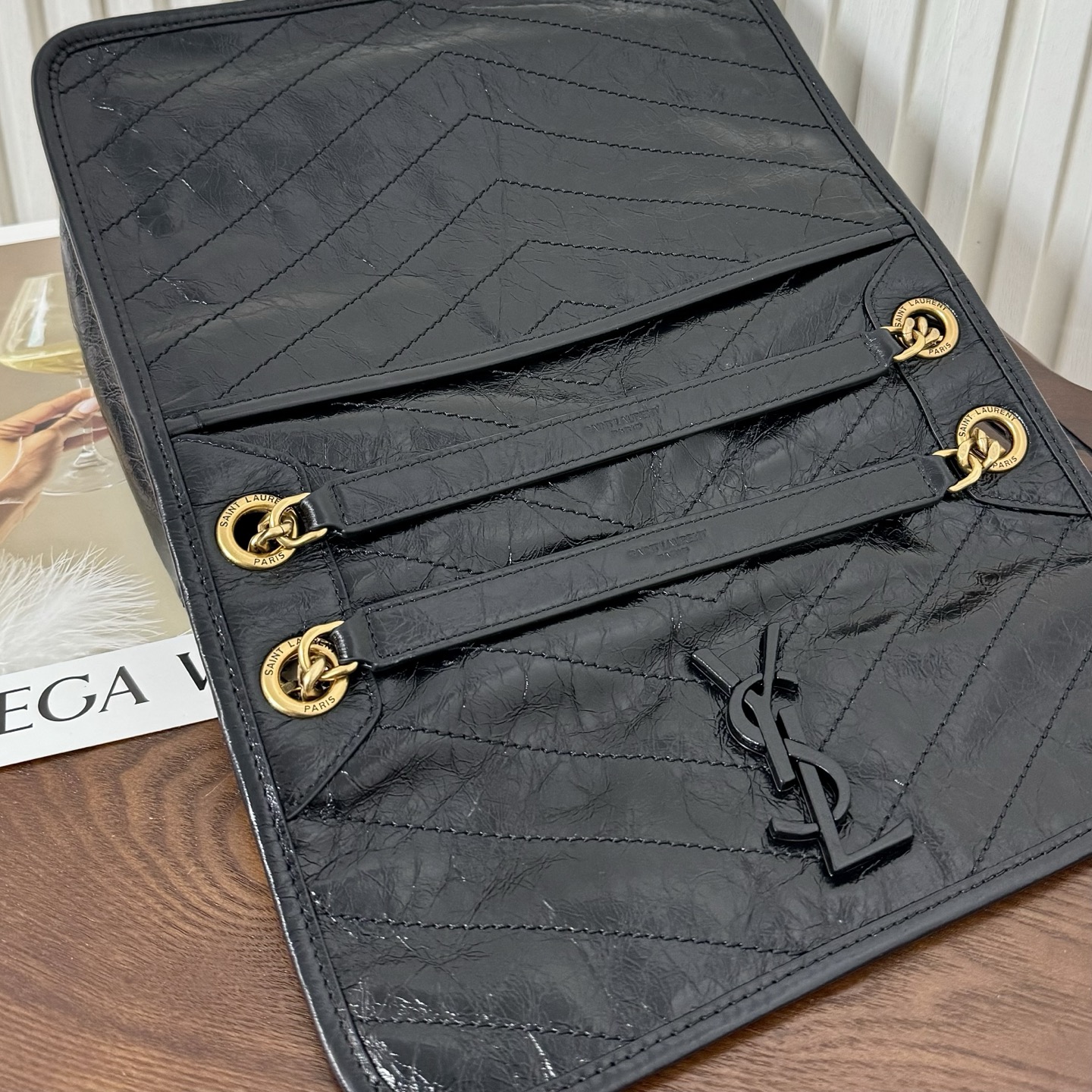 全套包装！型号:，Size：28-20-8.5cm！Niki出金链条啦，让包身整体又多了几分优雅和贵气，