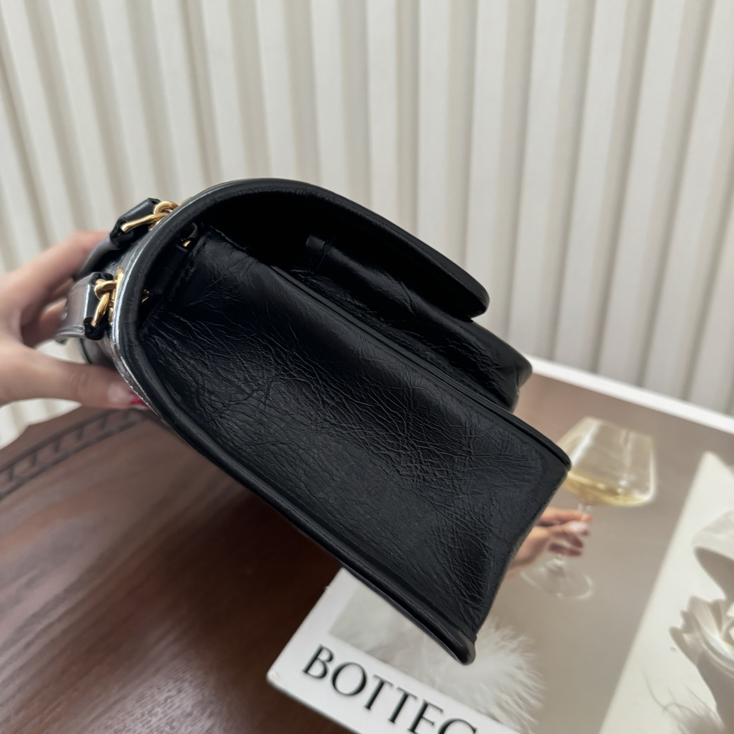 全套包装！型号:，Size：22-16.5-7.5cm！Niki出金链条啦，让包身整体又多了几分优雅和贵