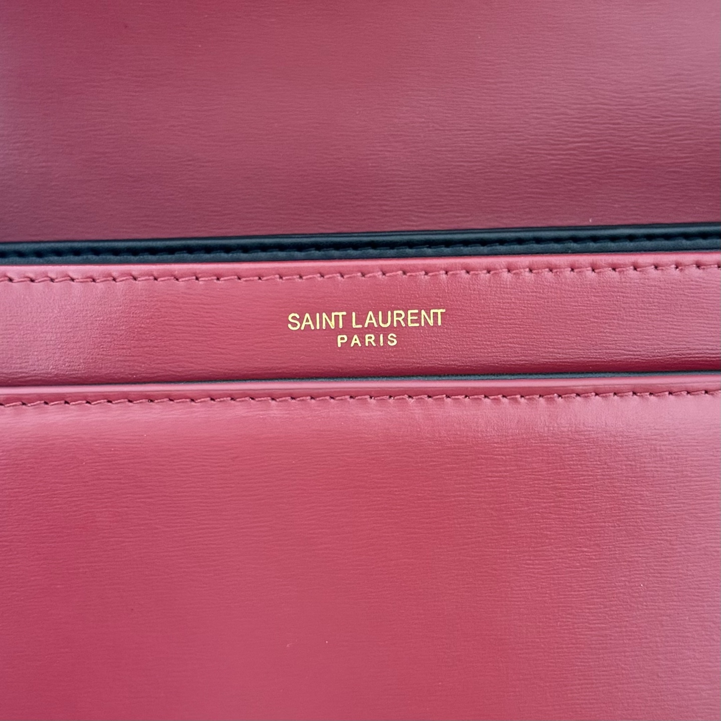 全套包装！Solferion Box中号。型号:，尺寸:23-17-6cm!打造更高级手感的Box牛皮，