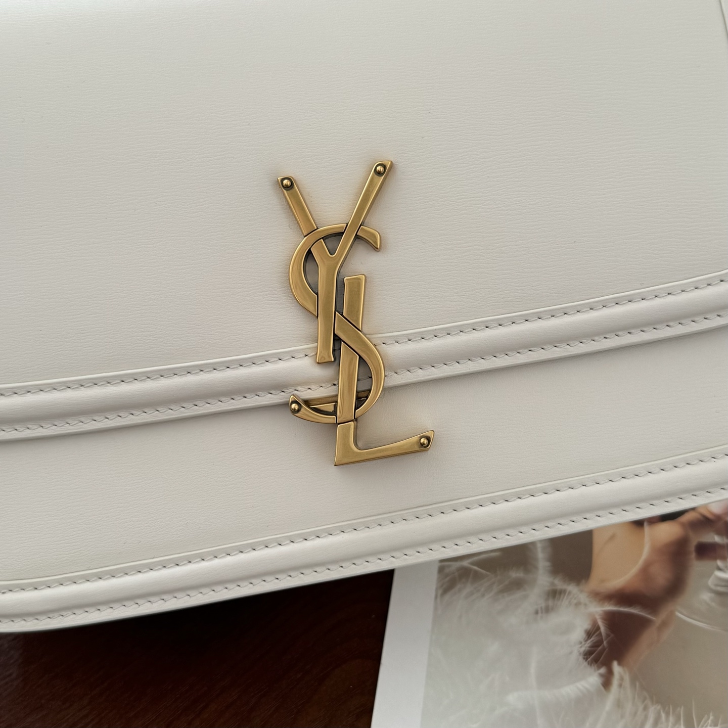 全套包装！Solferion Box中号。型号:，尺寸:23-17-6cm!打造更高级手感的Box牛皮，