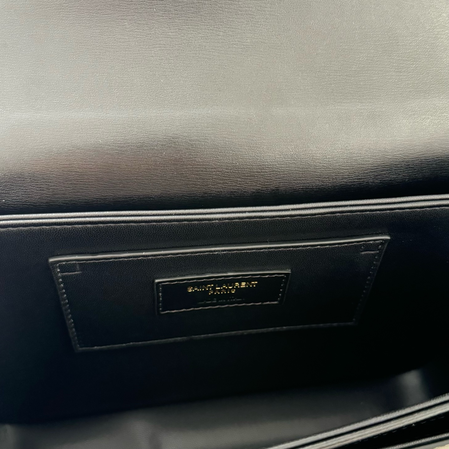 全套包装！Solferion Box中号。型号:，尺寸:23-17-6cm!打造更高级手感的Box牛皮，