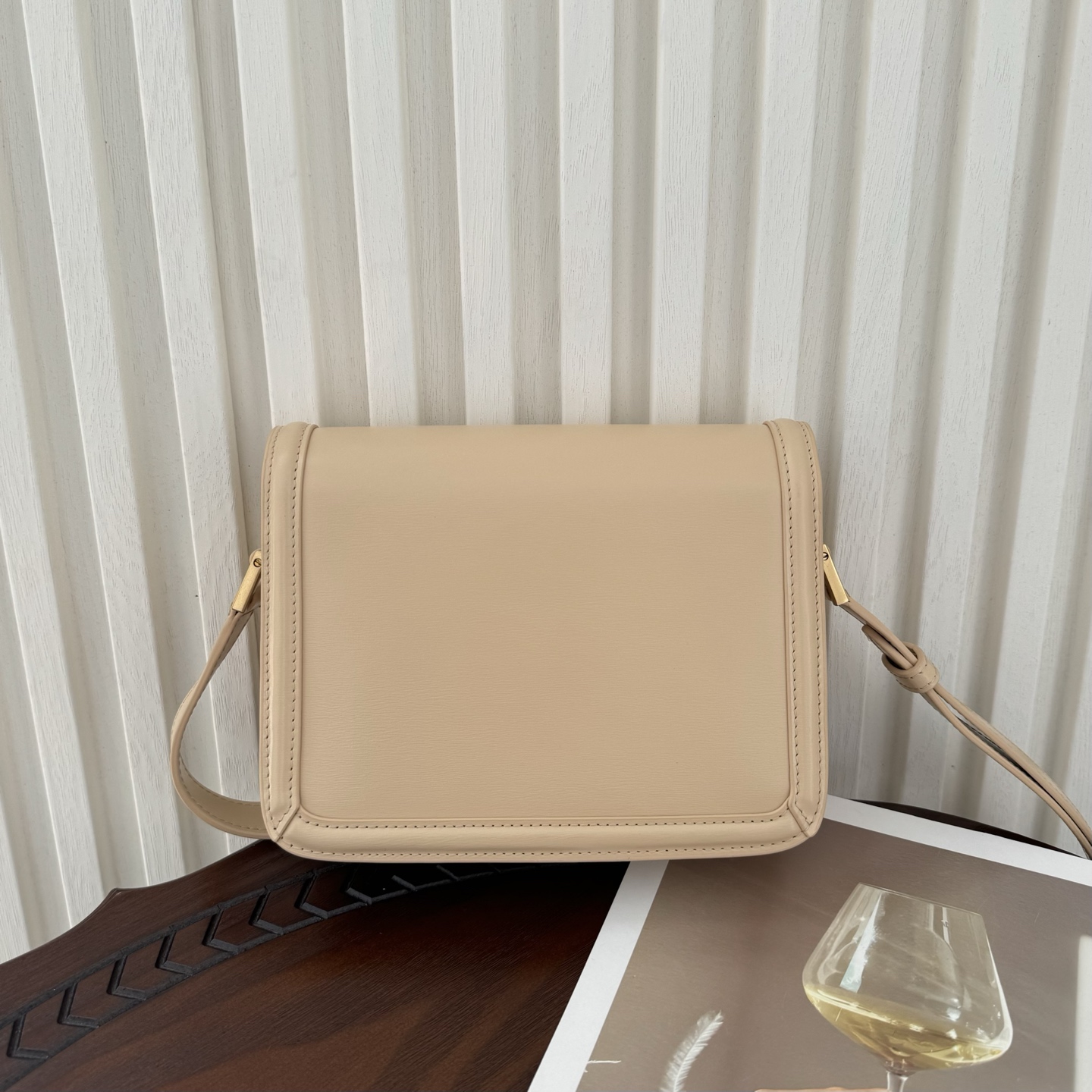 Solferion Box小号，型号:，尺寸:19–14-5cm!打造更高级手感的Box牛皮，越用越美的