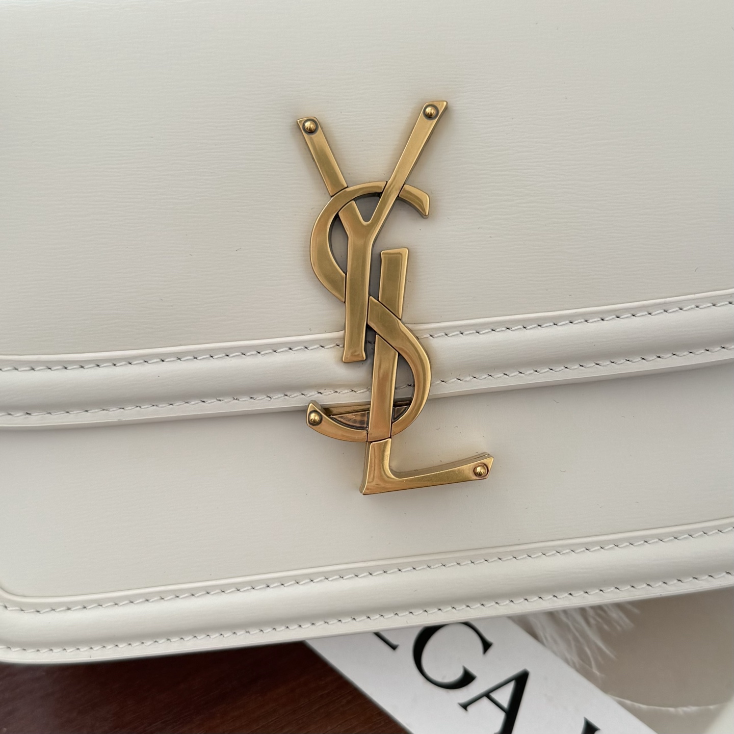 Solferion Box小号，型号:，尺寸:19–14-5cm!打造更高级手感的Box牛皮，越用越美的