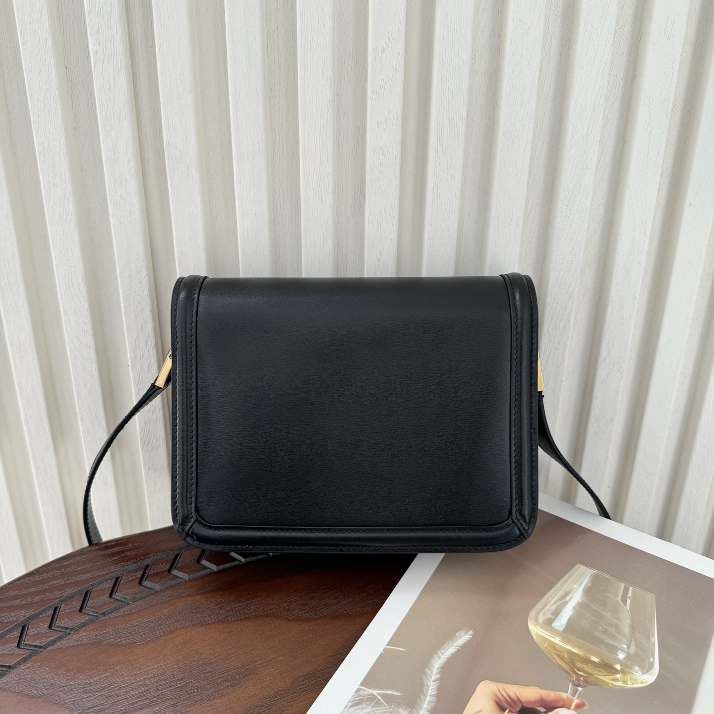 Solferion Box小号，型号:，尺寸:19–14-5cm!打造更高级手感的Box牛皮，越用越美的