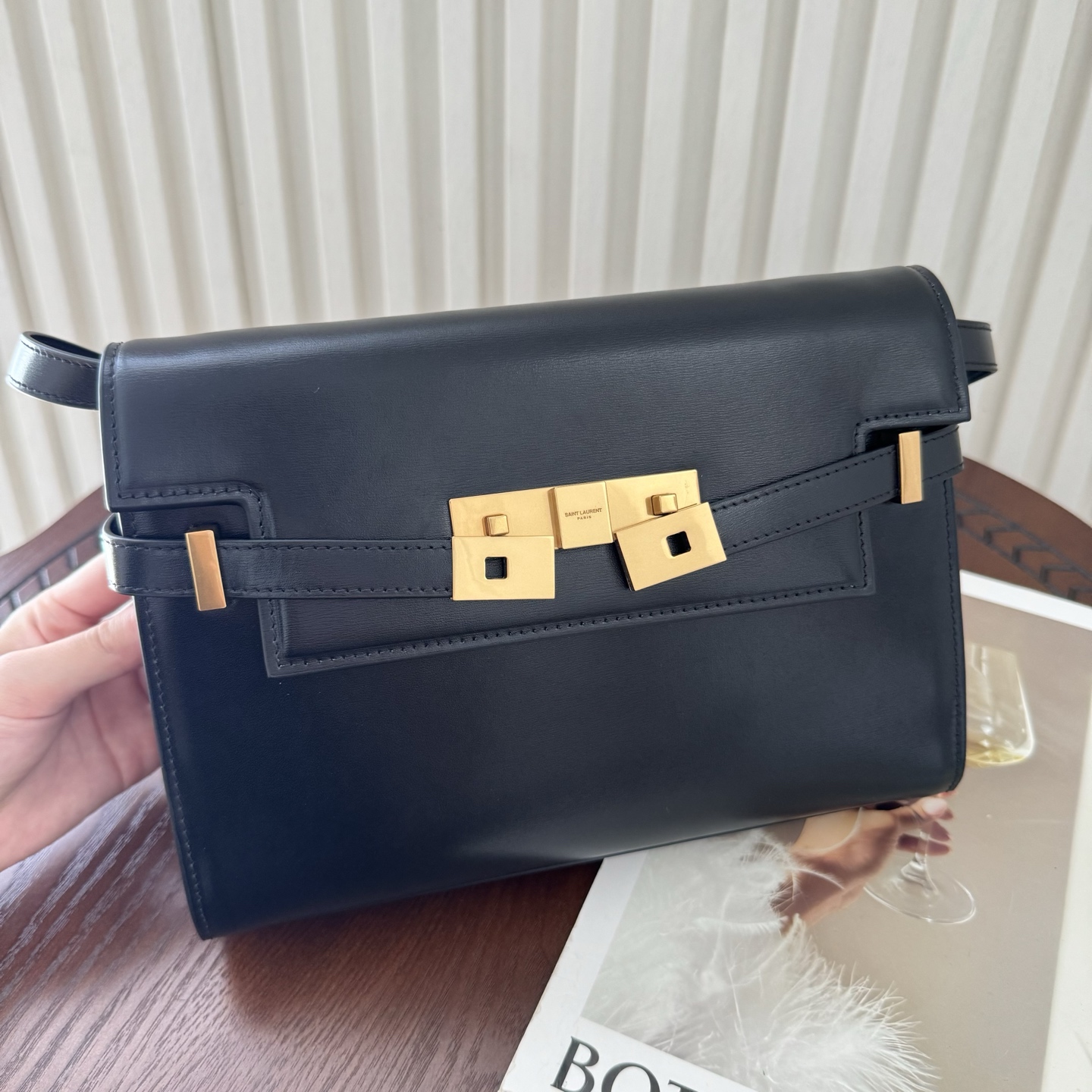 全套包装！Manhattan曼哈顿小号，牙签纹！简约大气的款式，透着一股高贵优雅，任何场合都可以驾奴，肩