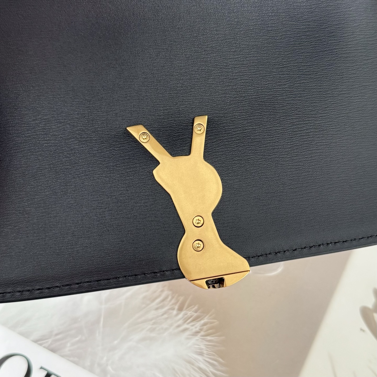 Solferion Box小号，型号:，尺寸:19–14-5cm!打造更高级手感的Box牛皮，越用越美的