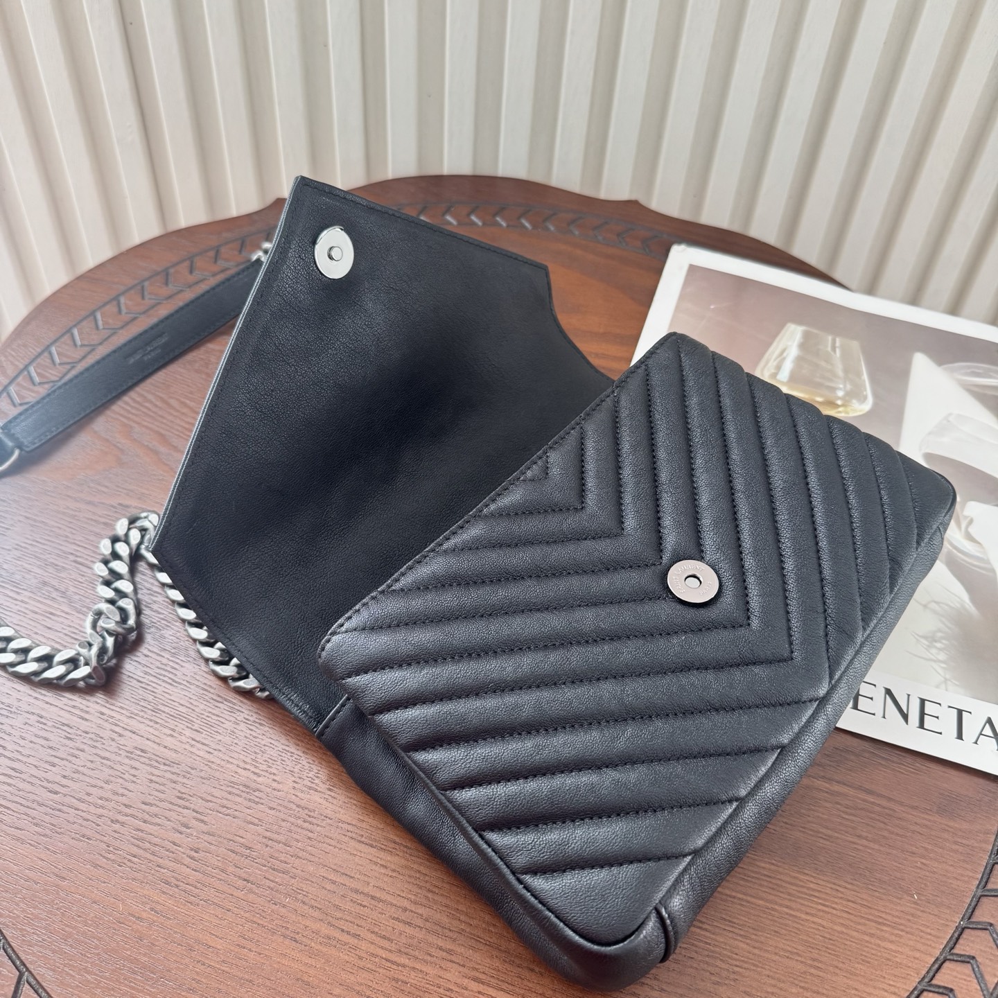 全套包装！Mormont小号邮差包，版型经典，颜值耐看超百搭，女神必备款！型号，，尺寸24/17/6.5