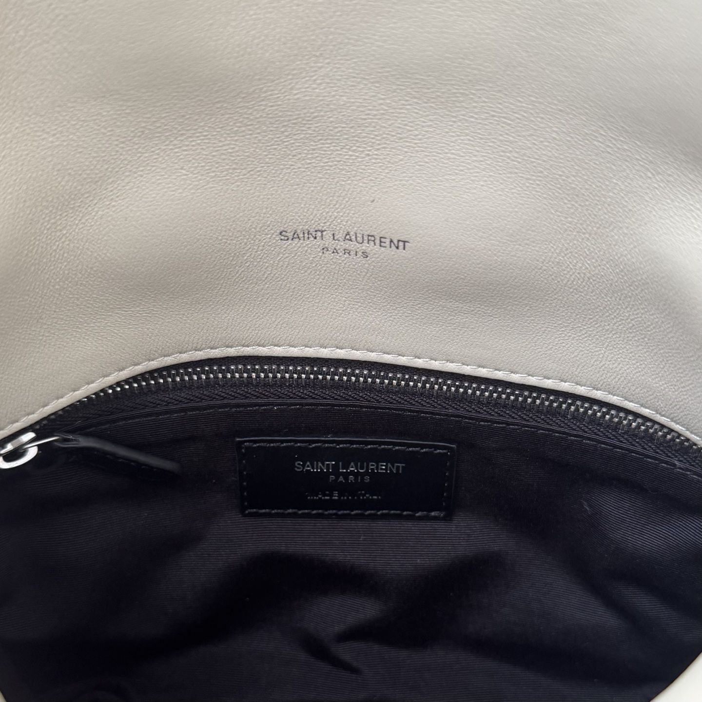 全套包装！LOULOU PUFFE迷你号绗缝小羊皮包，手感柔软细腻的小羊皮，罗缎衬里，能装轻便，单肩斜挎