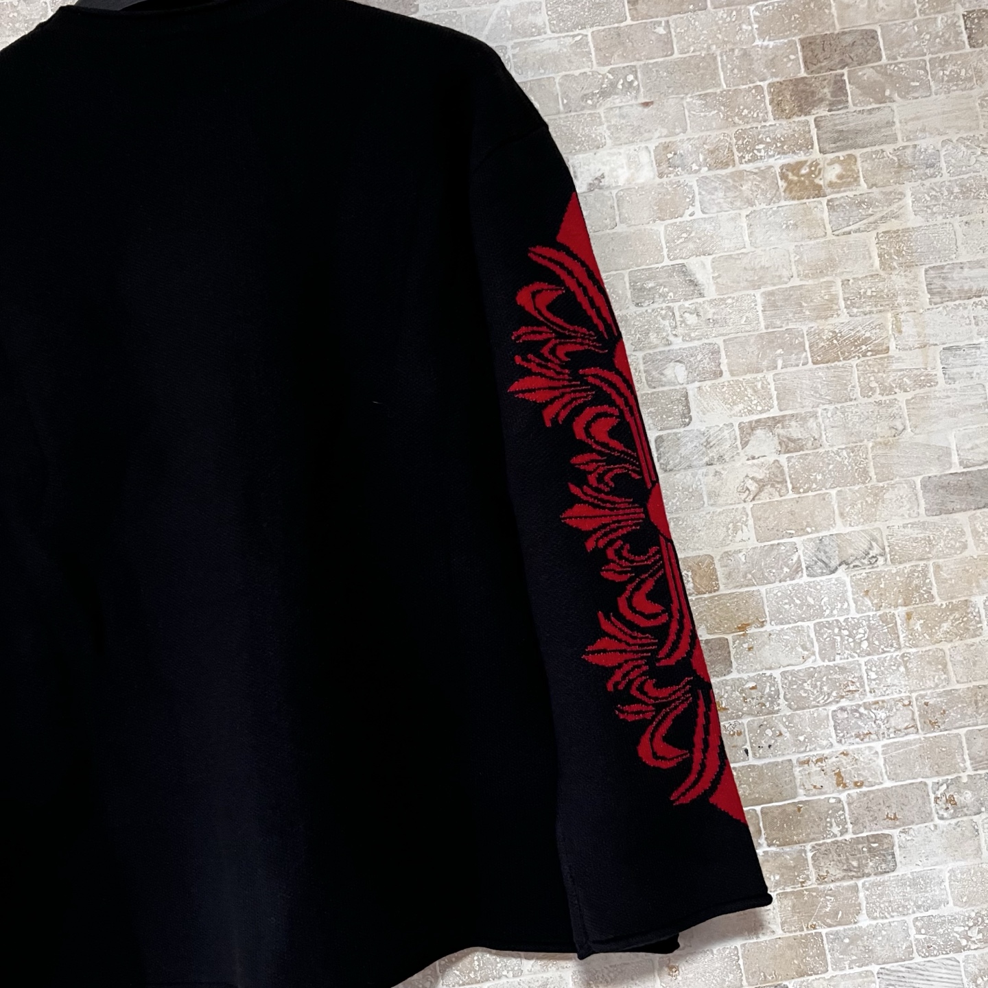 399💰
CH克罗心漆皮针织羊绒毛衣