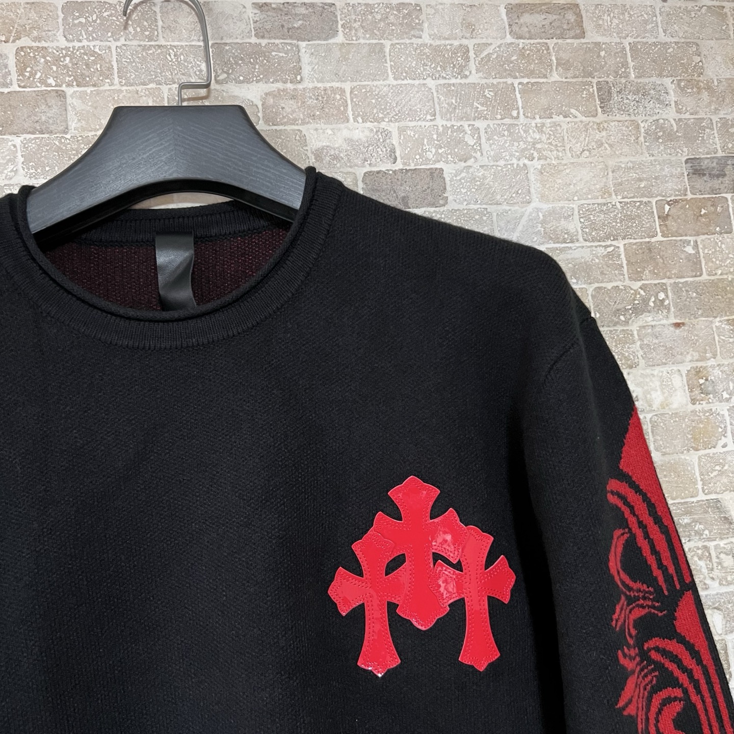 399💰
CH克罗心漆皮针织羊绒毛衣