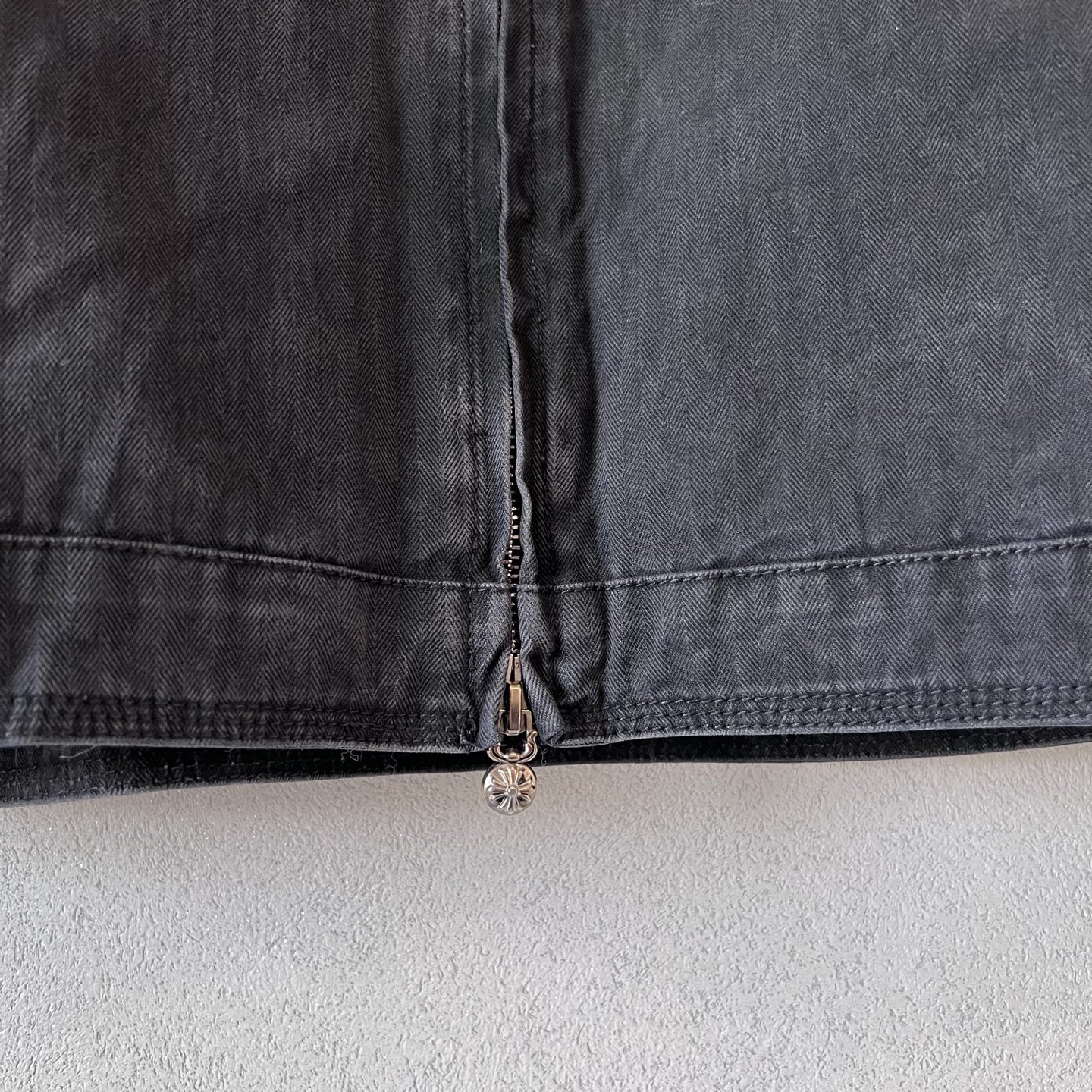 580💰（编号101）
CH克罗心洗水做旧牛仔棉服