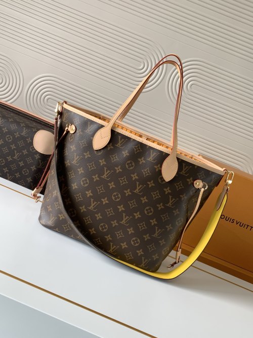 Louis Vuitton Neverfull Bandoulière Inside Out Medium Monogram Tote Bag