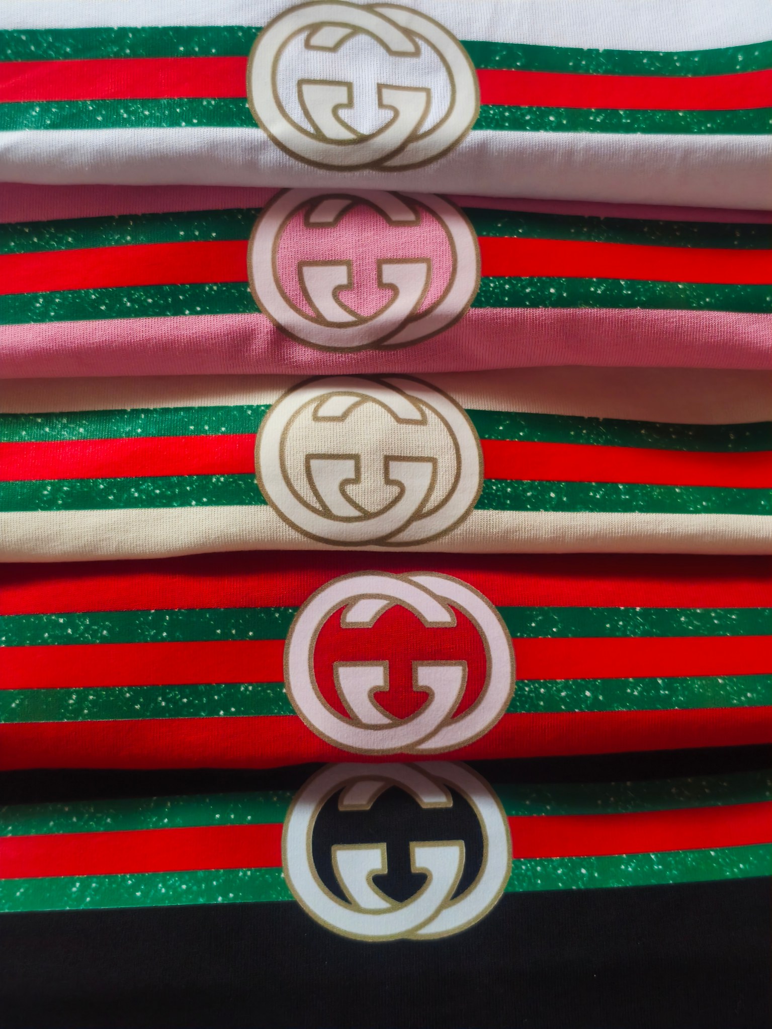 Gucci 古驰 GUCCI20256春夏季新款 搭配重工高端个性LOGO印花，做工细致完美