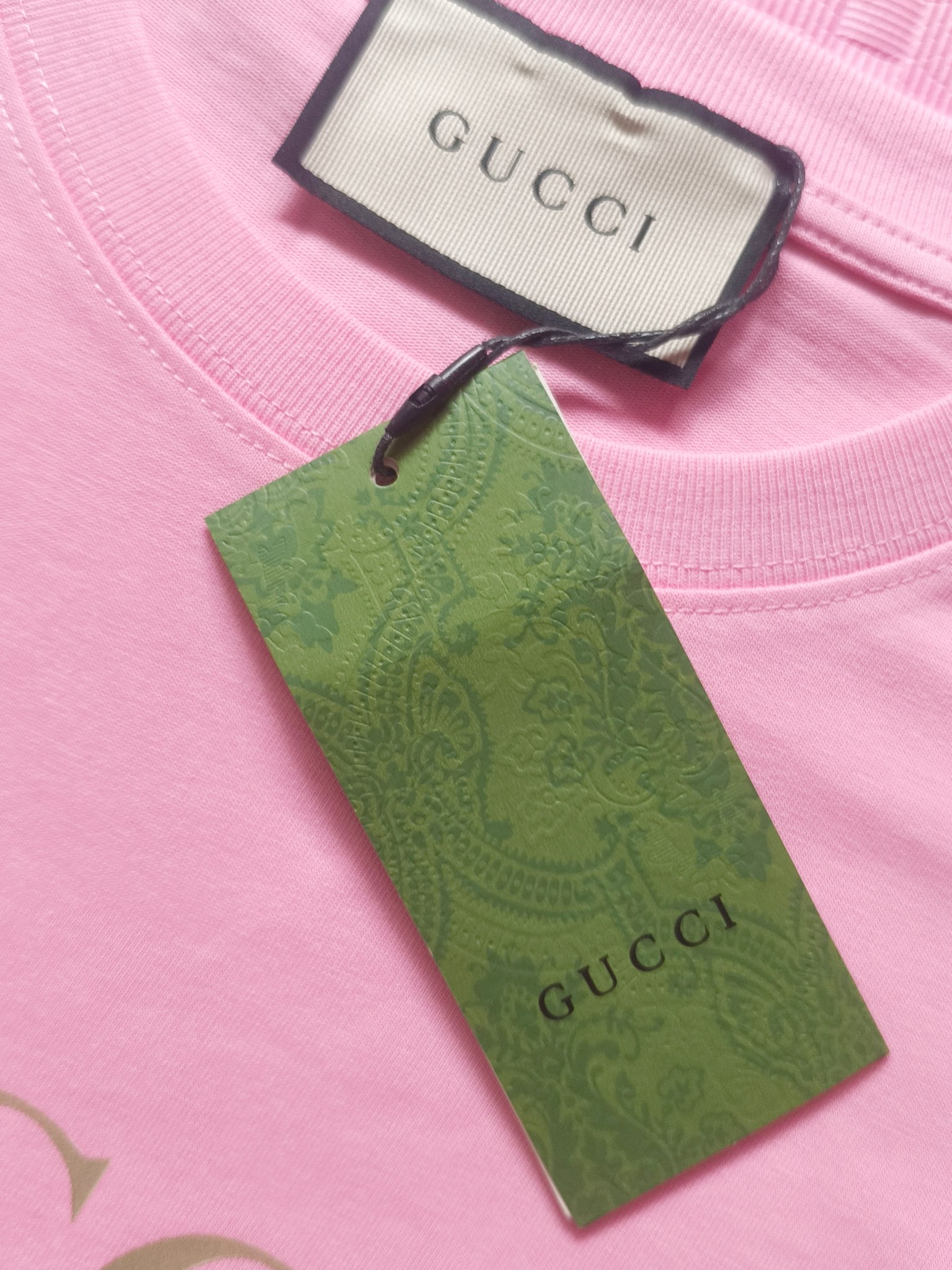 Gucci 古驰 GUCCI20256春夏季新款 搭配重工高端个性LOGO印花，做工细致完美